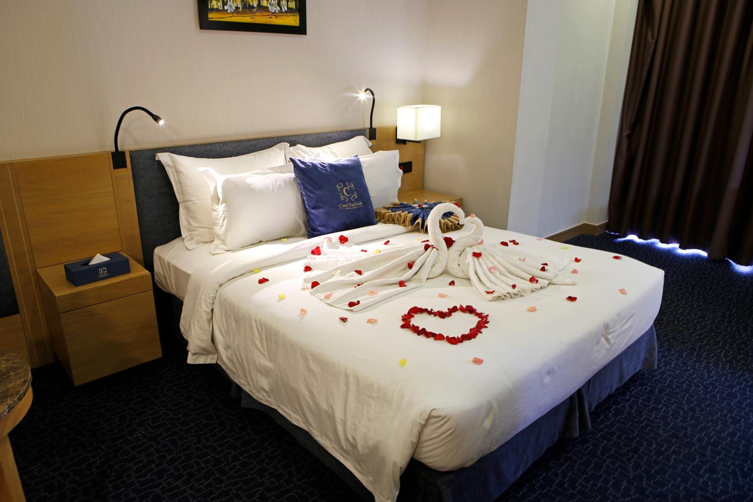 Suite Double with City View