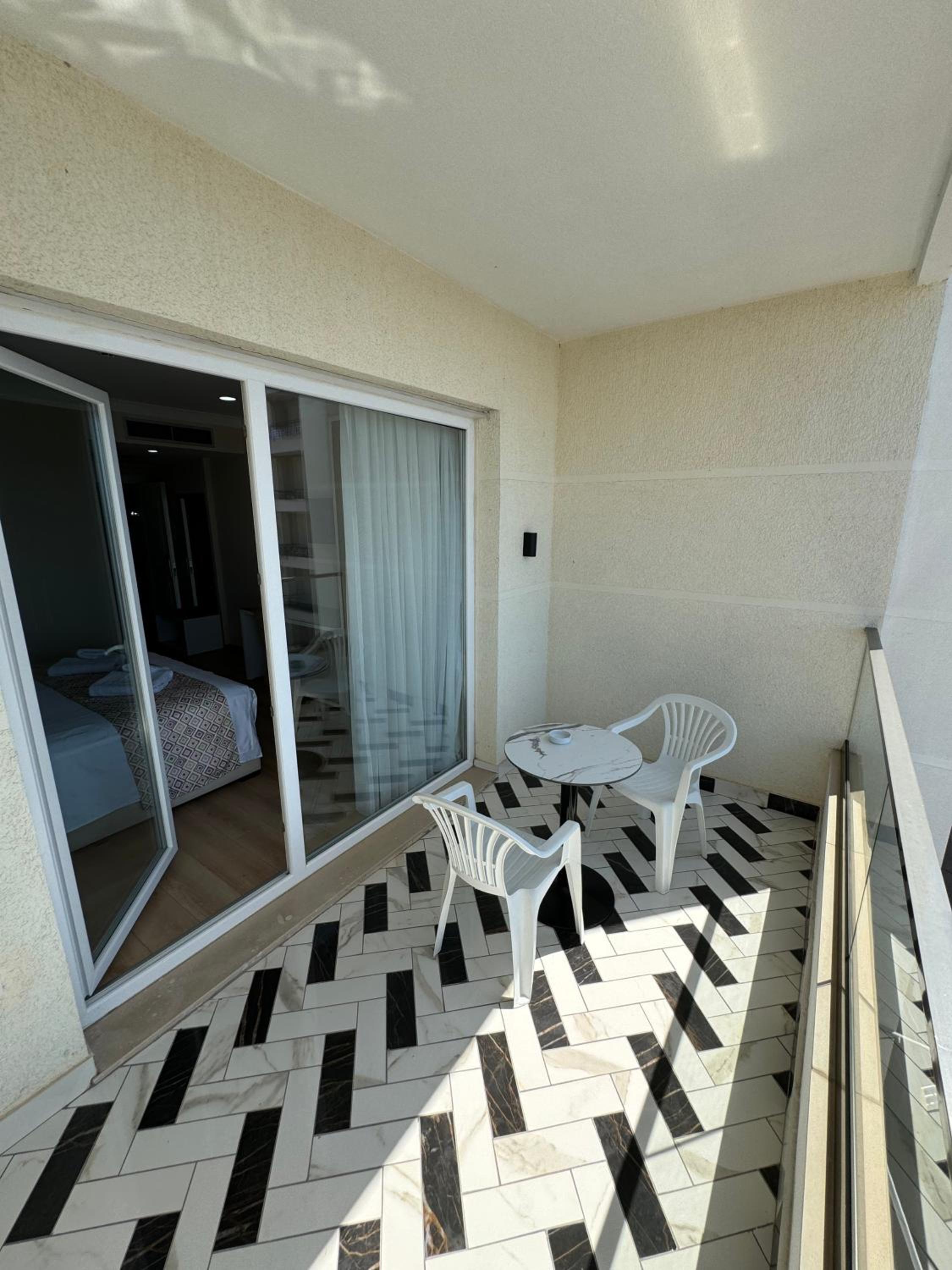 Suite With Sea View