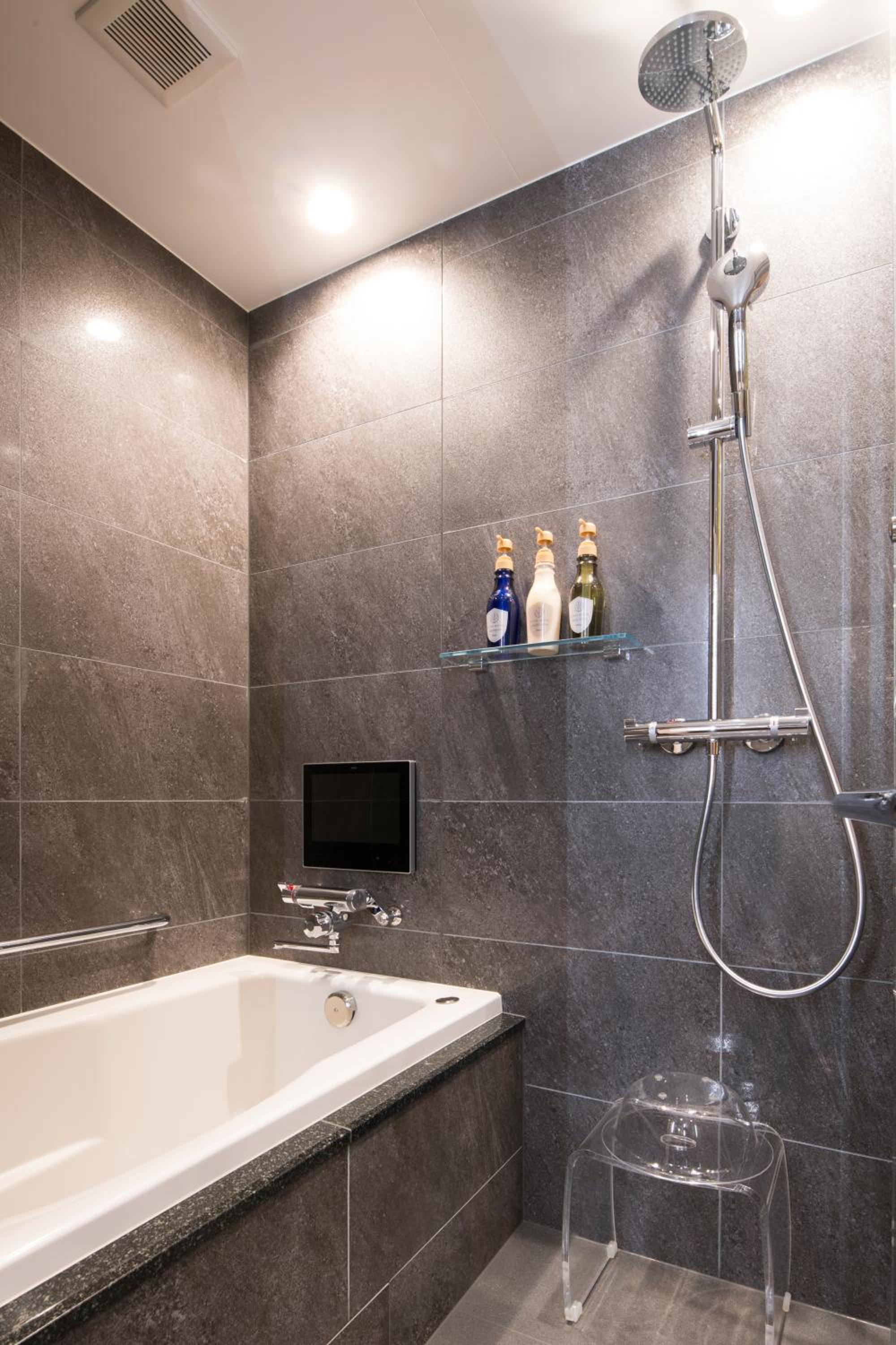 Japanese-Style Superior Twin Room (with 1 Futon from 3 Adults)