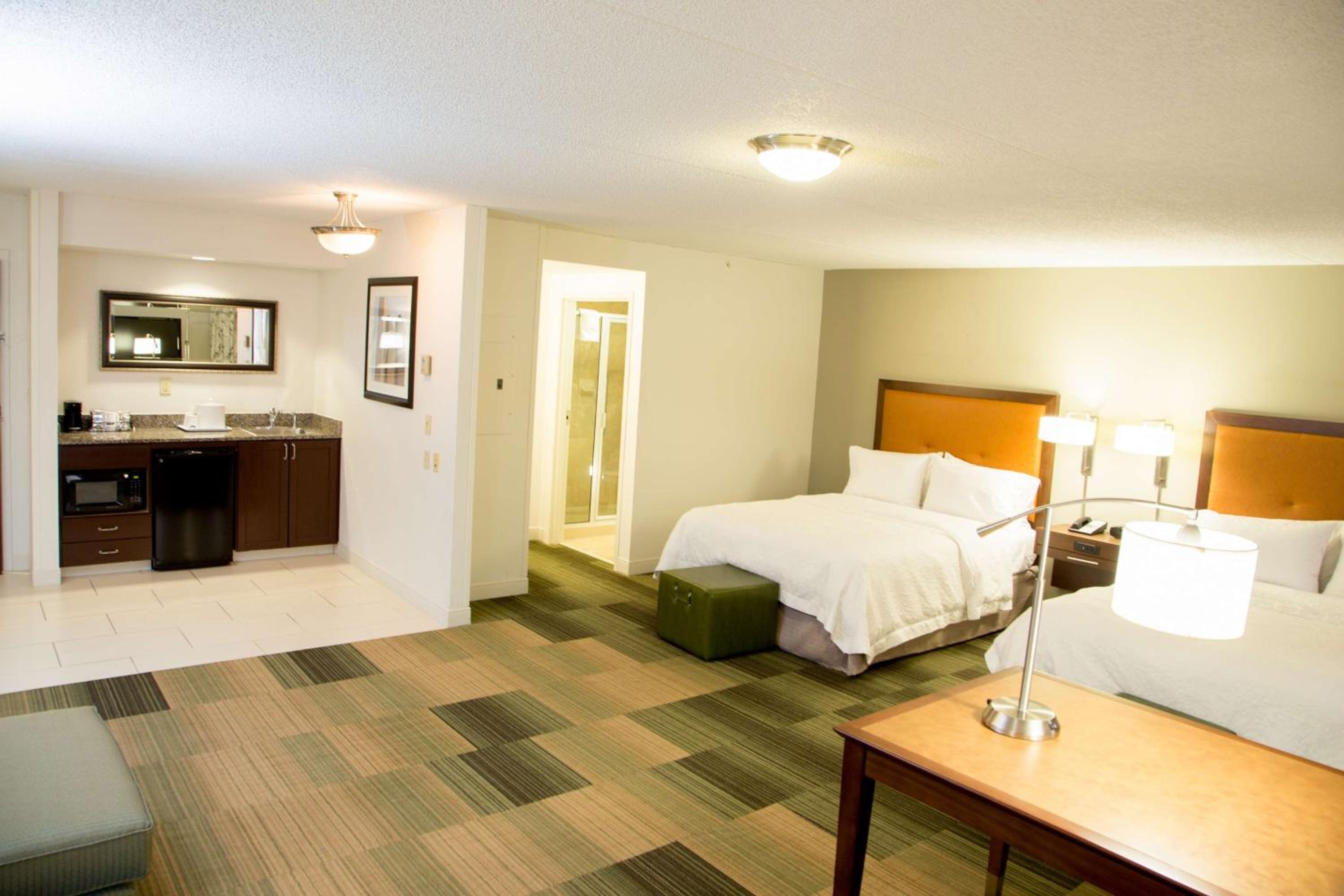 Queen Studio Suite with Two Queen Beds and Sofa Bed - Non-Smoking