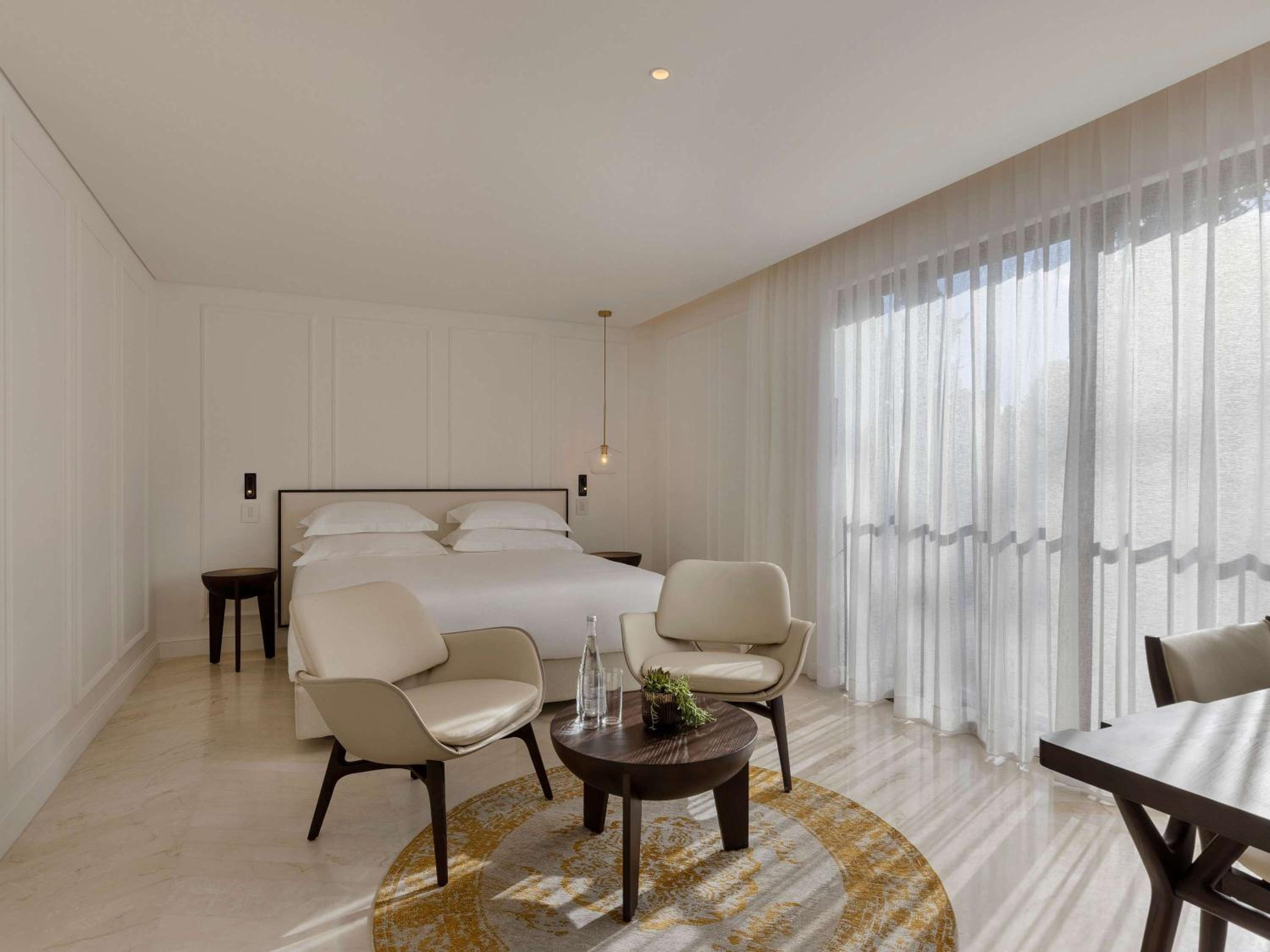 Deluxe Room with One King Bed or Twin Beds