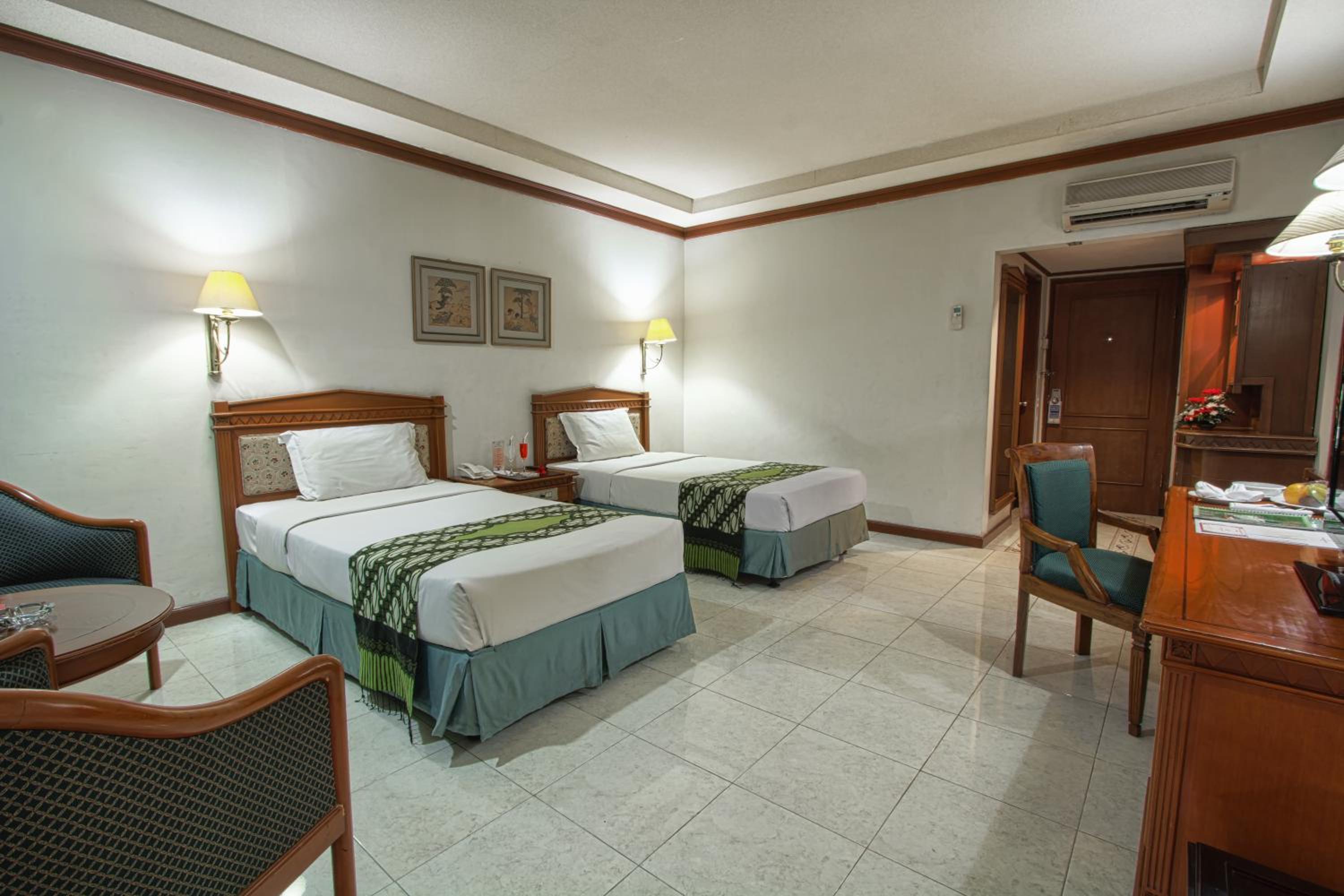 Deluxe Double or Twin Room