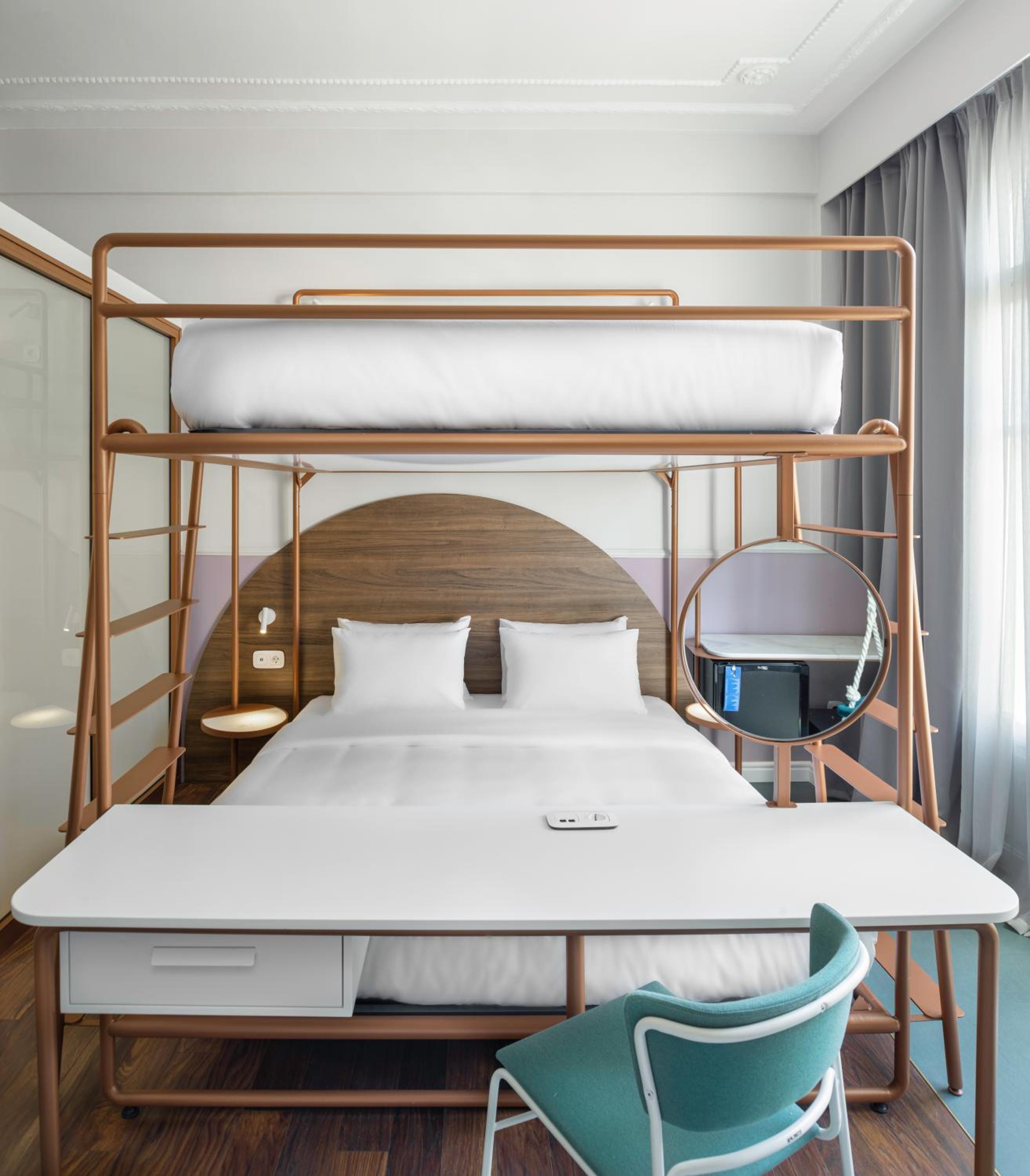 XL Loft Room 
