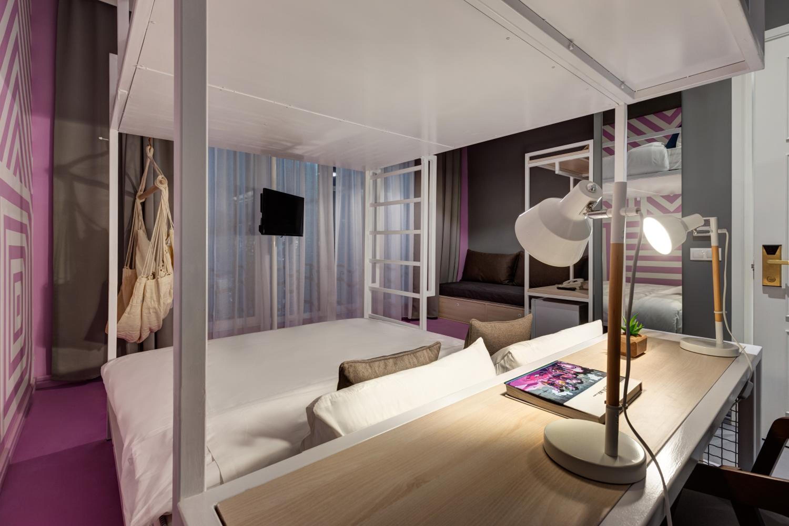 XL Loft Room 