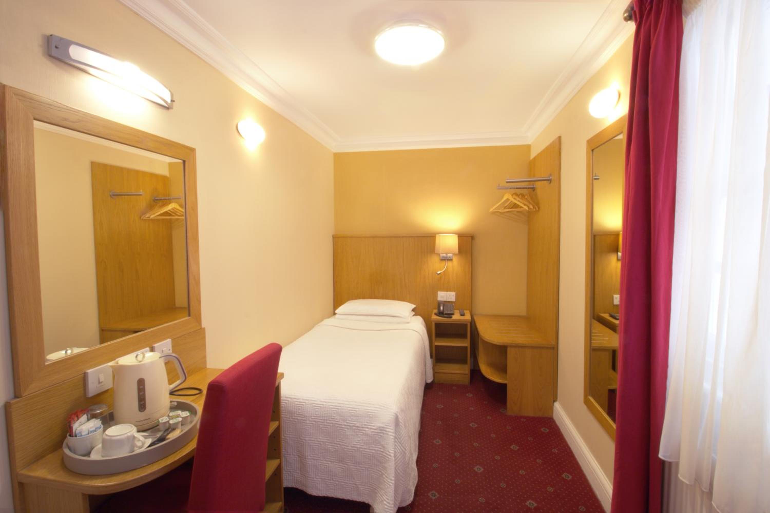 Single Room with Shower