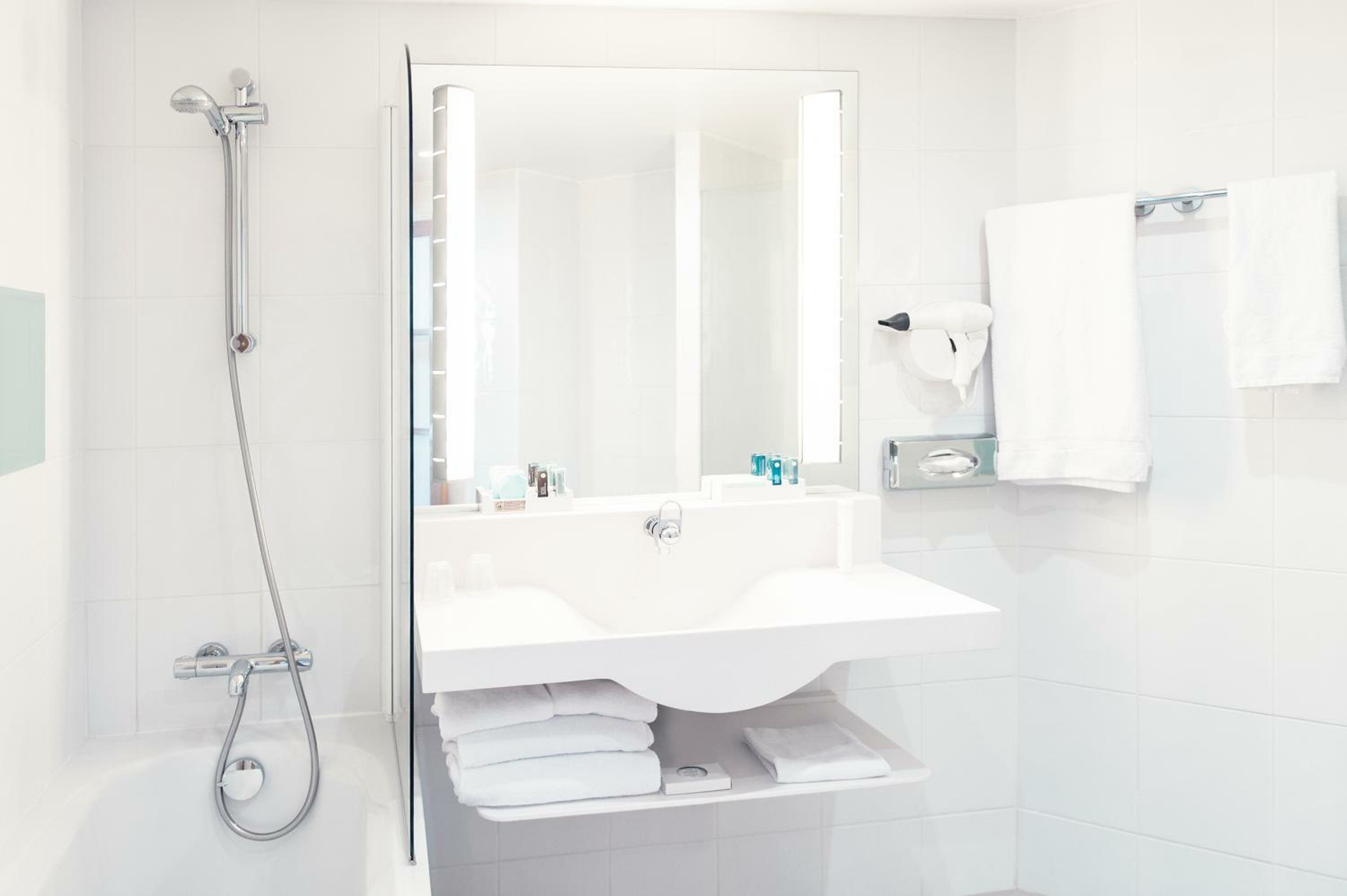 Suite with One Double Bed and Sofa Bed