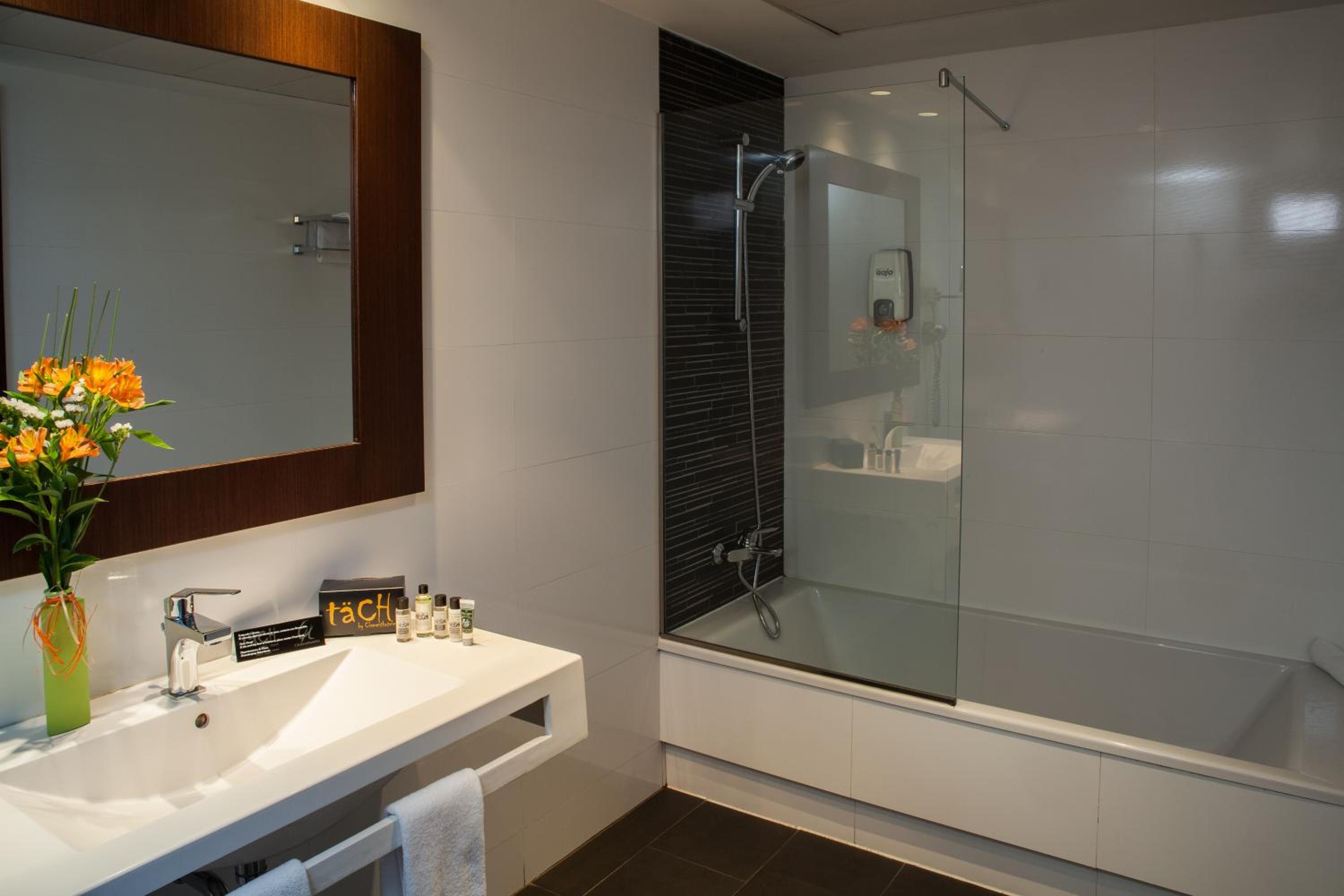 Triple Room with Bath