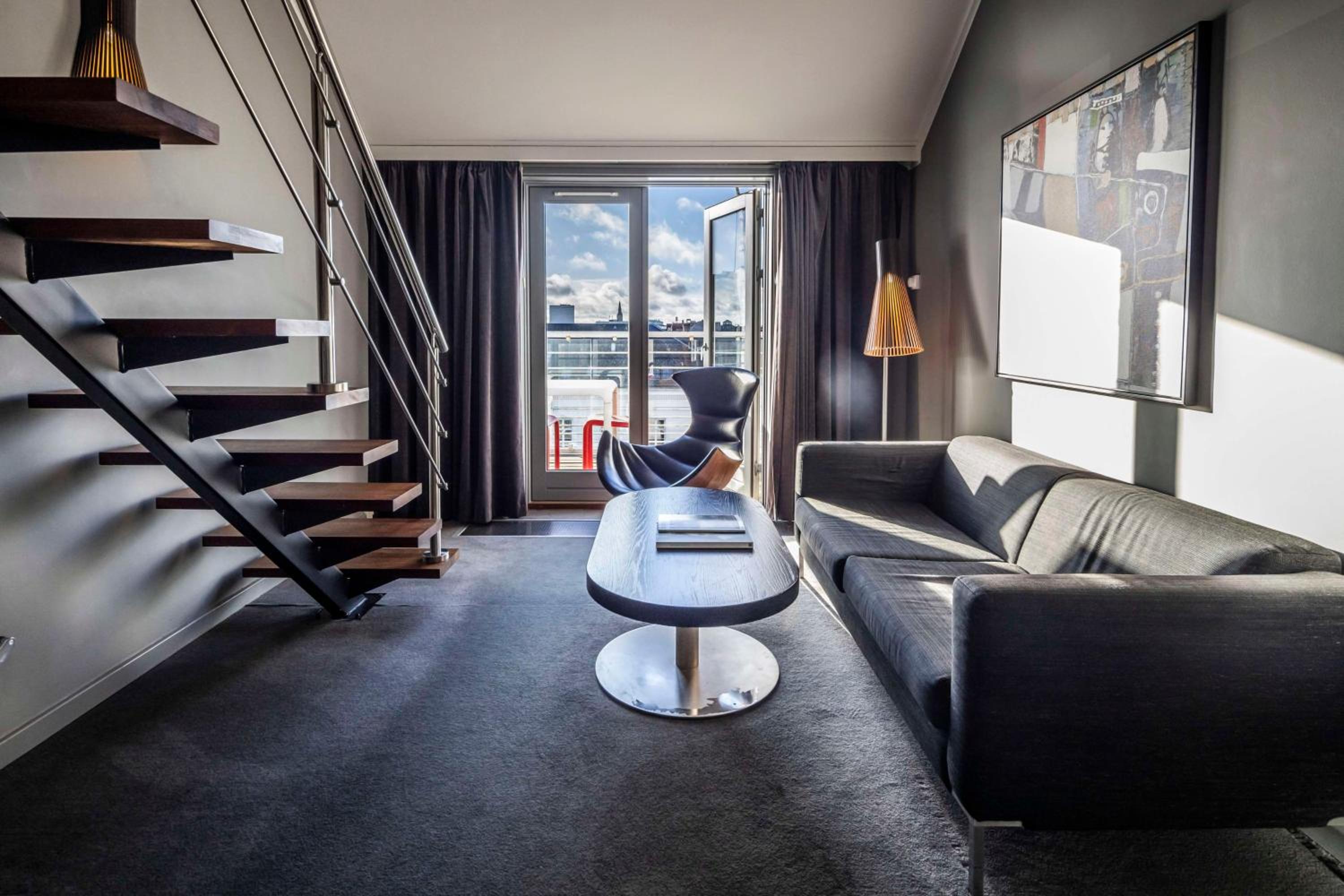 Superior King Plus with terrace