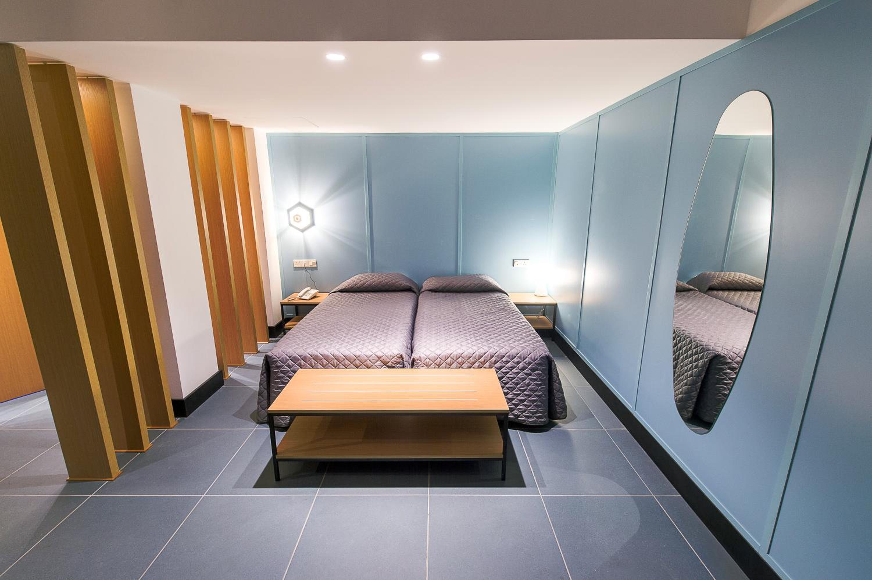 Superior Studio (2 Adults + 1 Child)