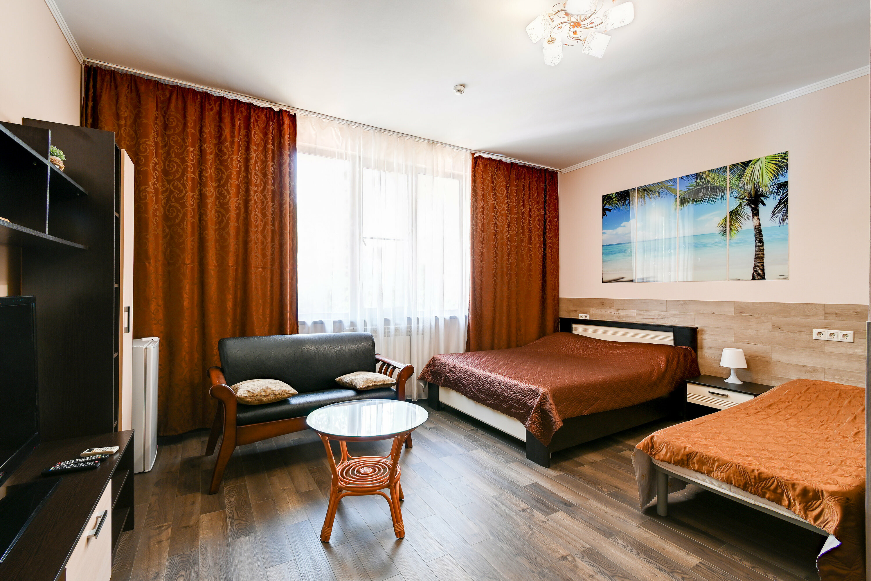 Трехместный номер Делюкс