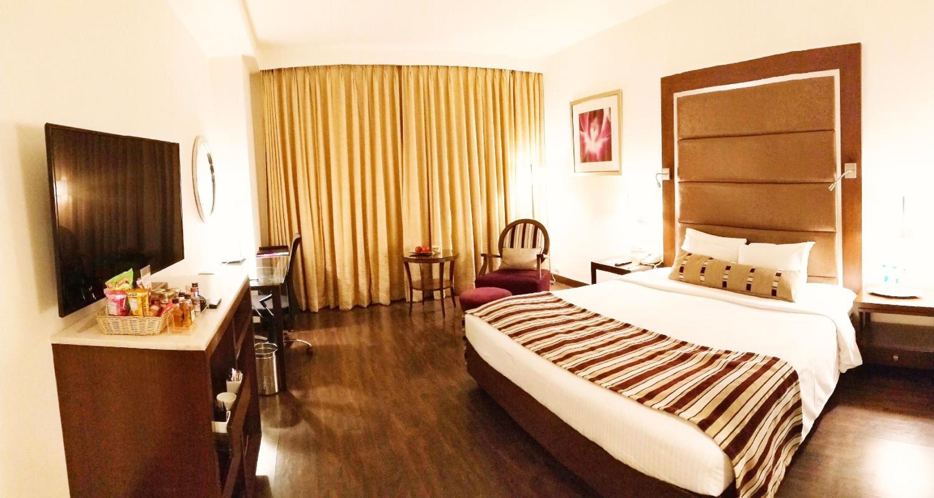 Club Room