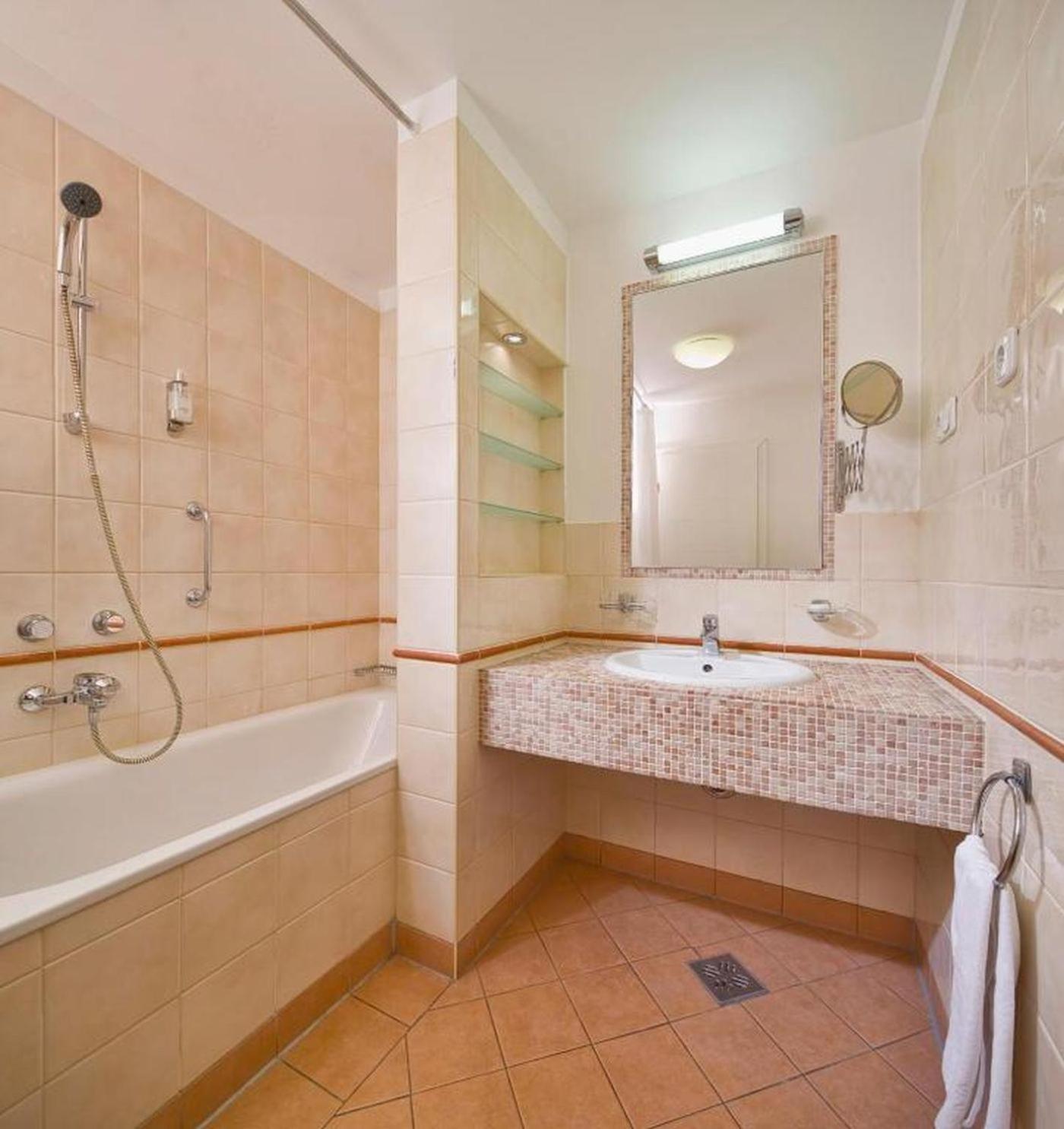Ambassador Suite