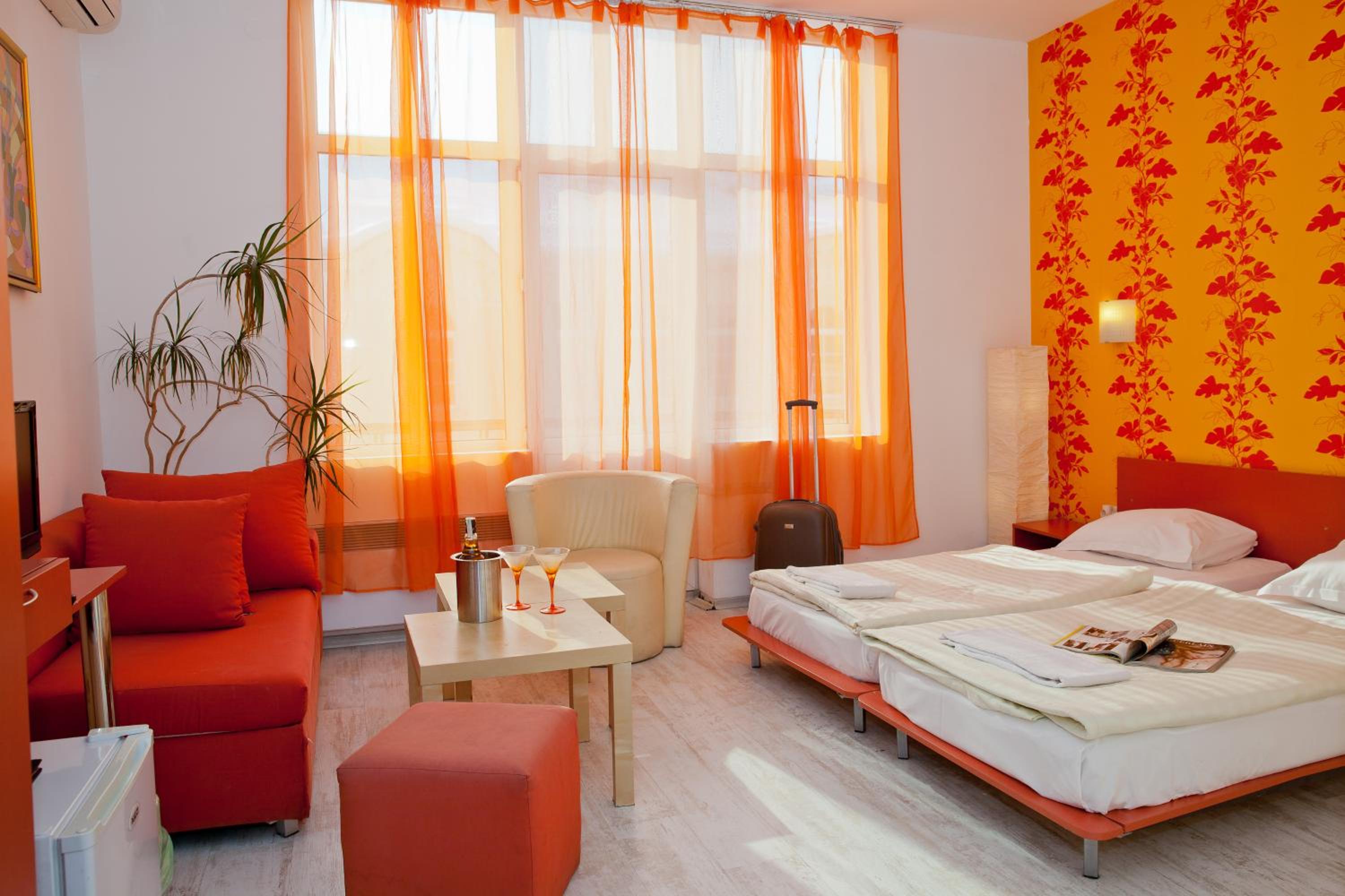 Deluxe Double or Twin Room
