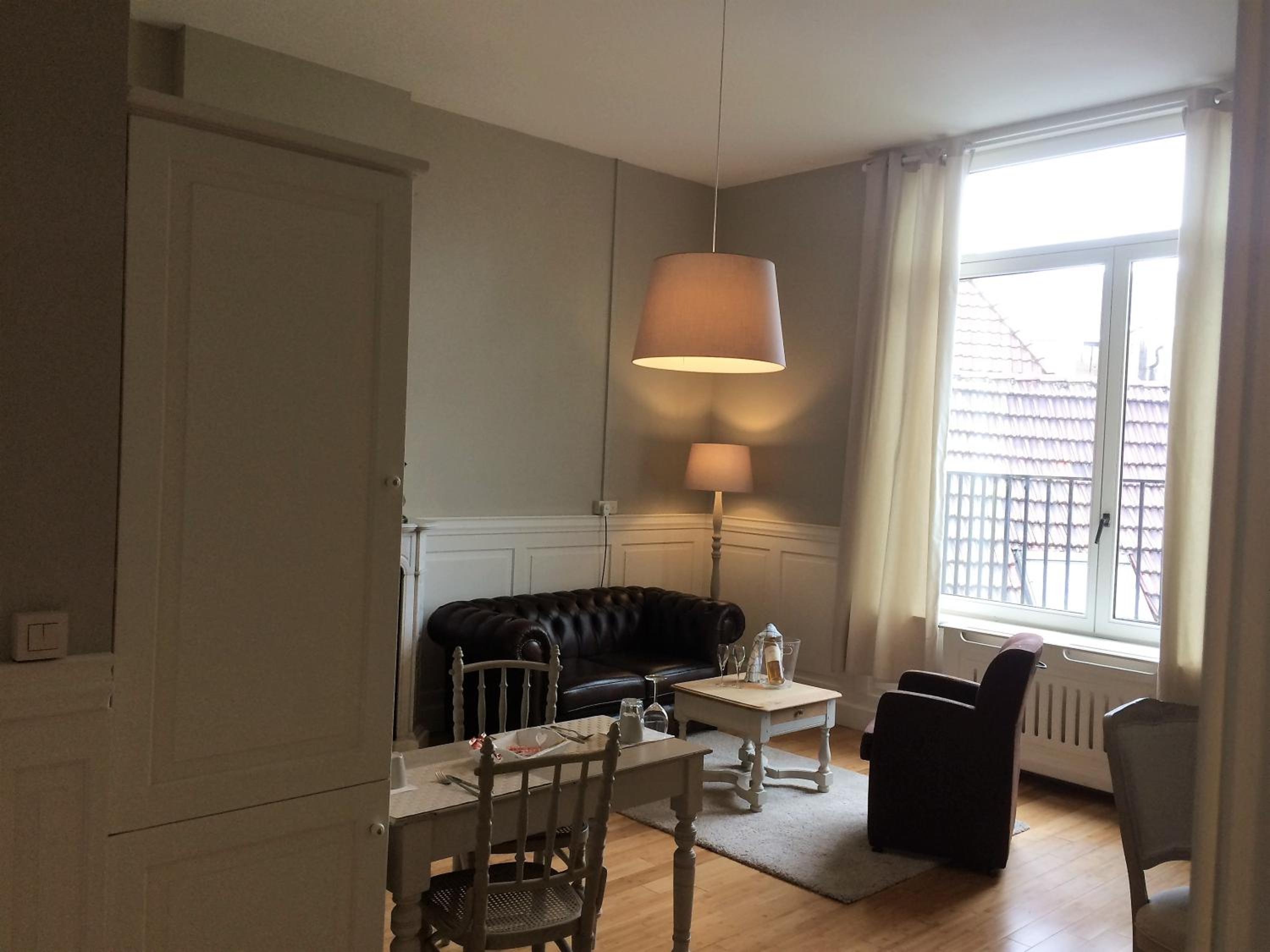 Apartment with Garden View