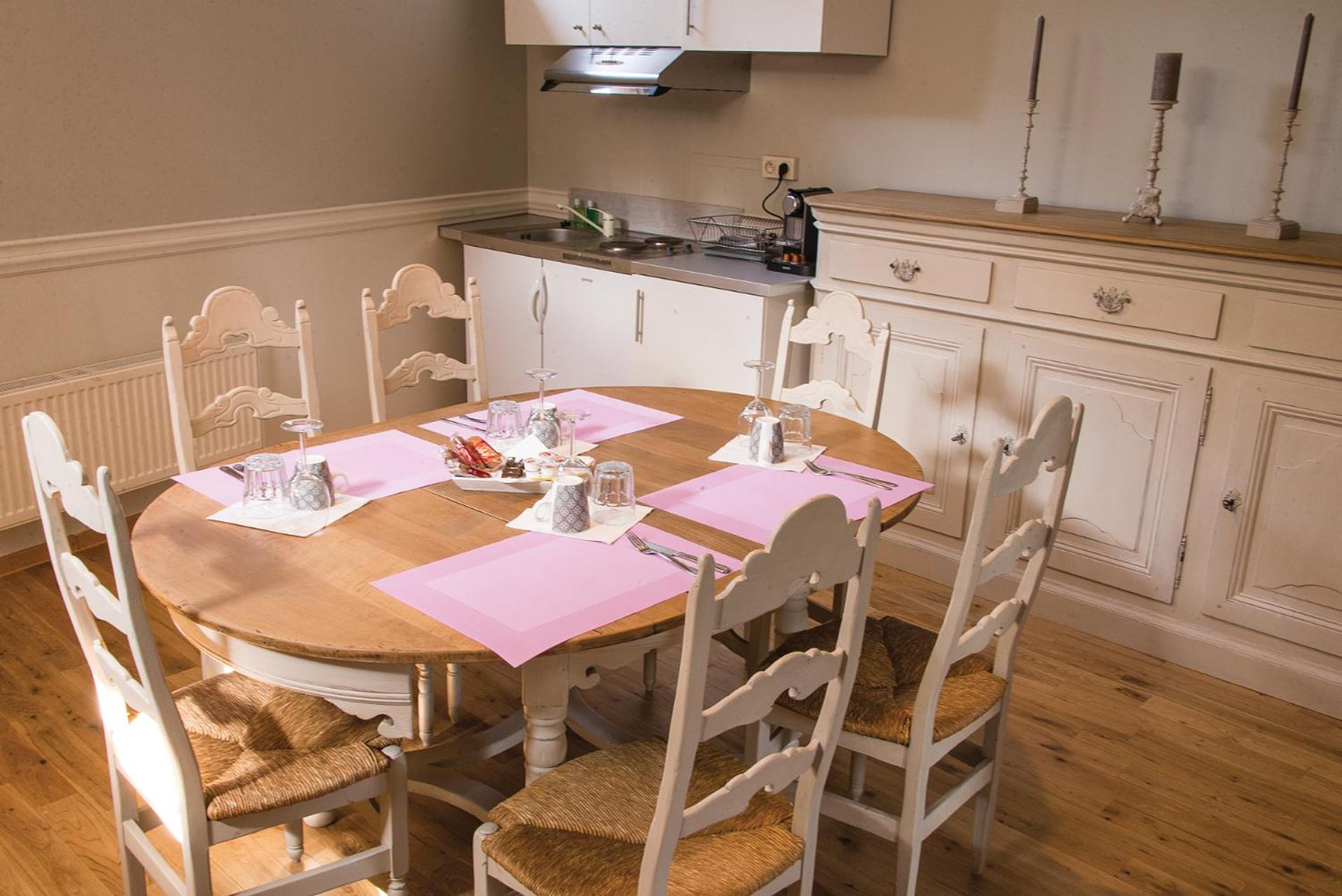 Apartment with Garden View