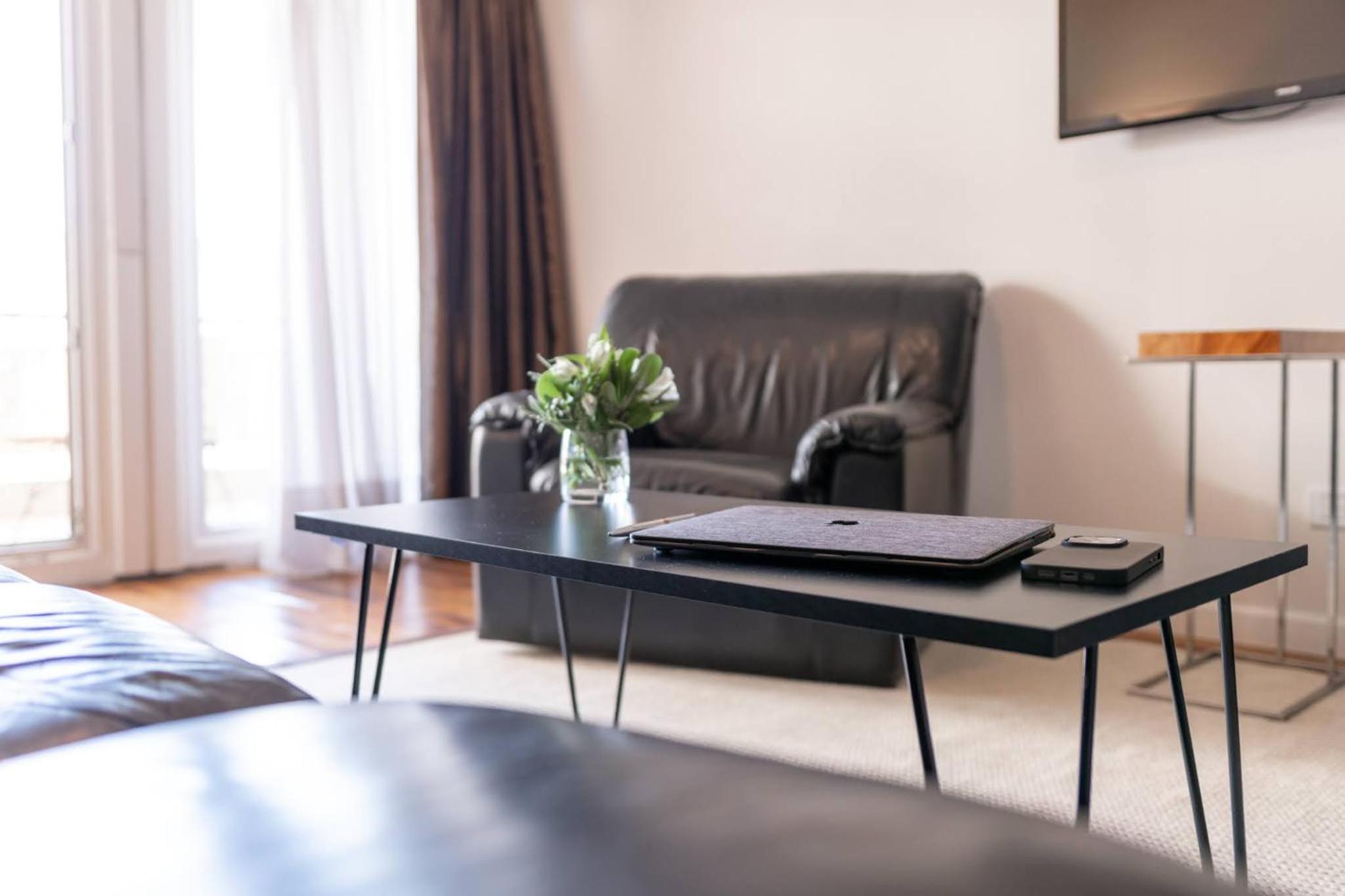 Premier Suite (2 Adults)