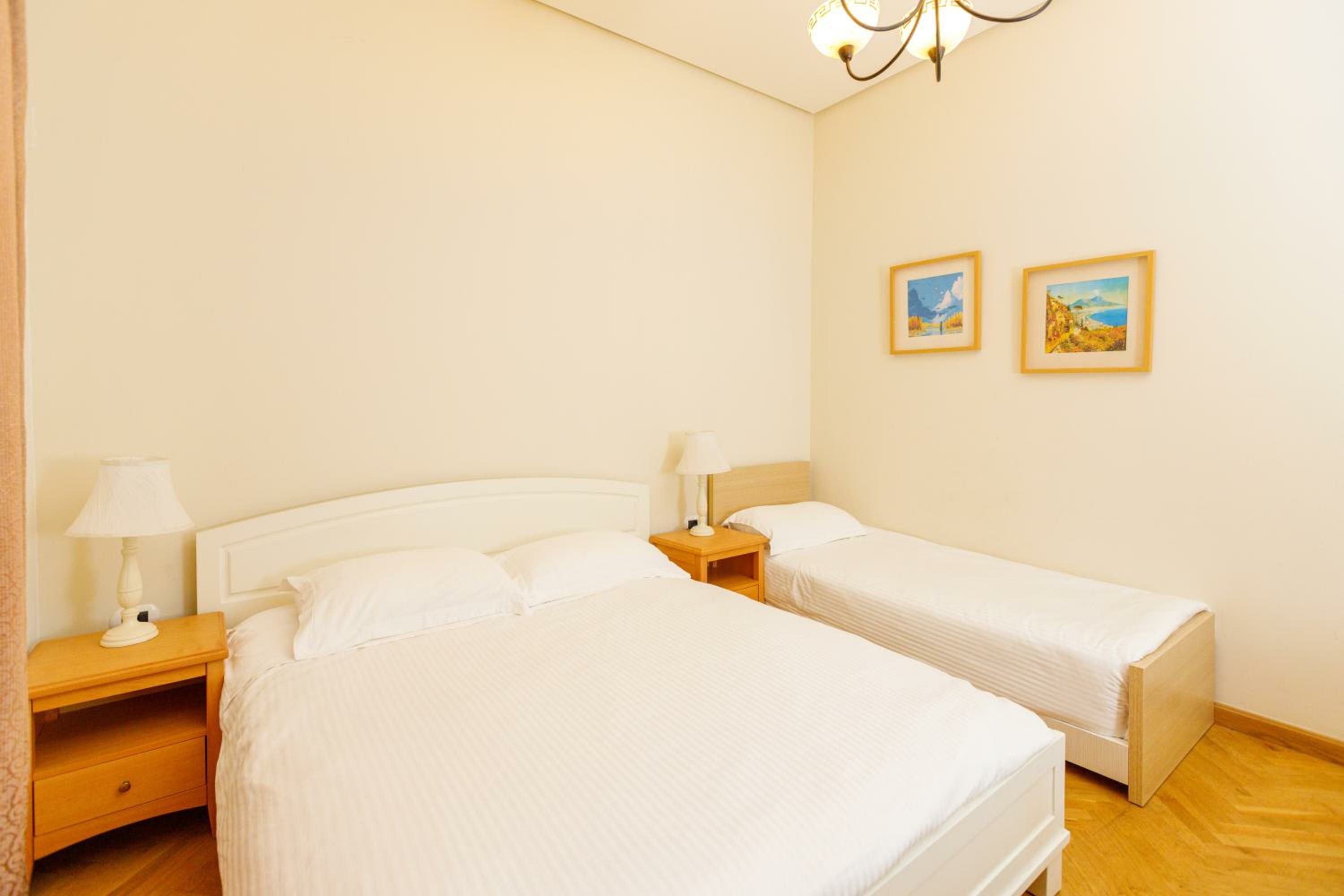 Comfort Triple Room