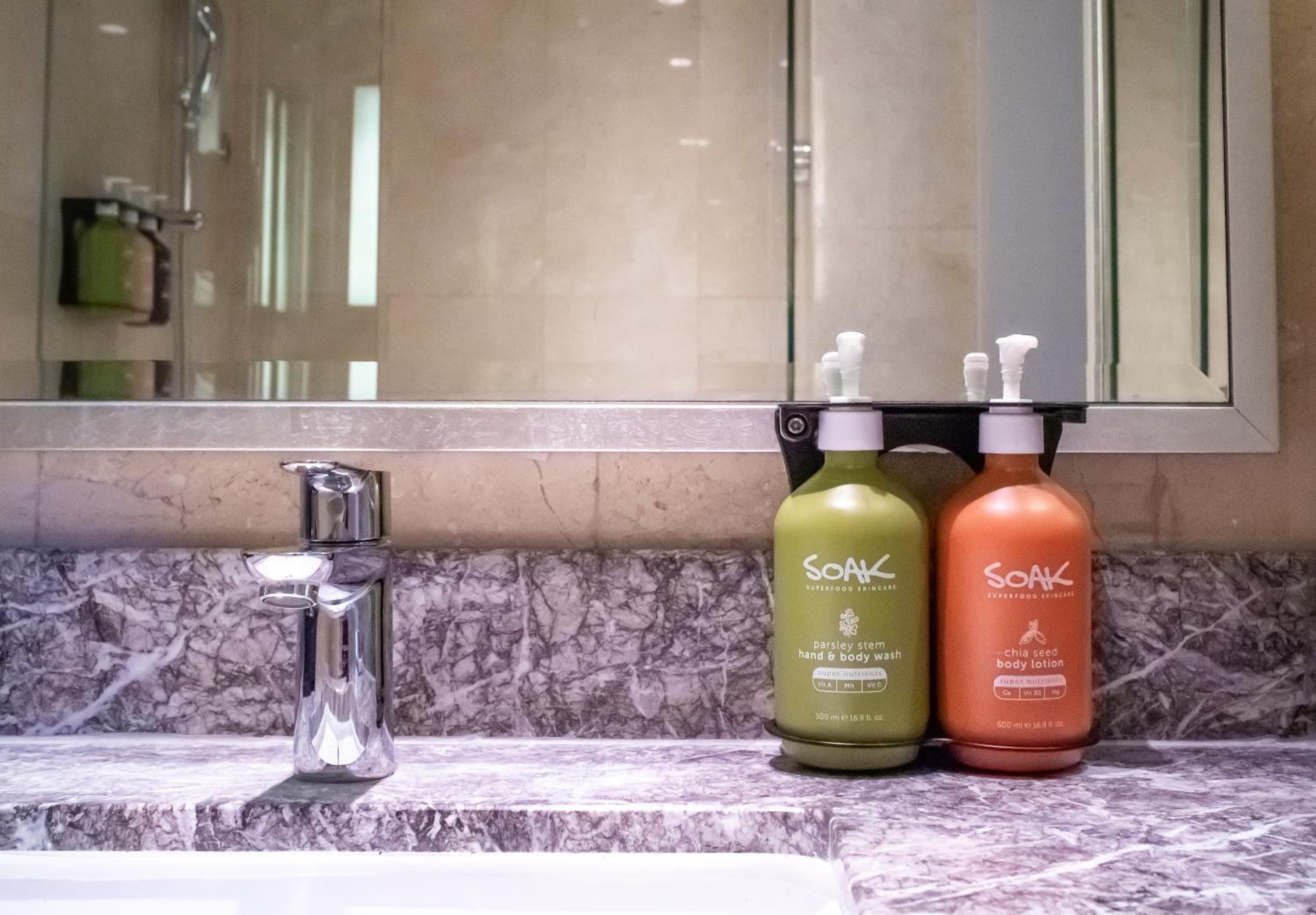 High Floor Standard Twin Room