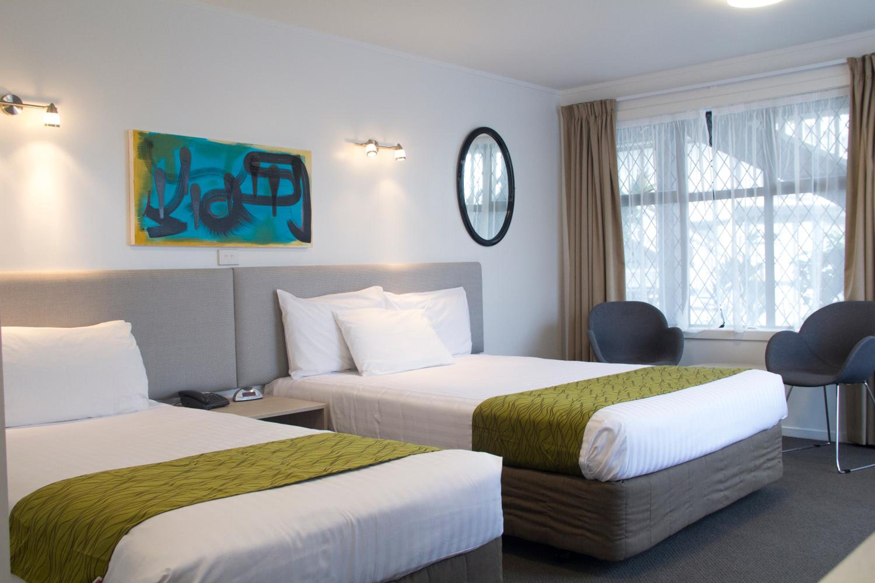 Motel Studio - Located Opposite Hotel