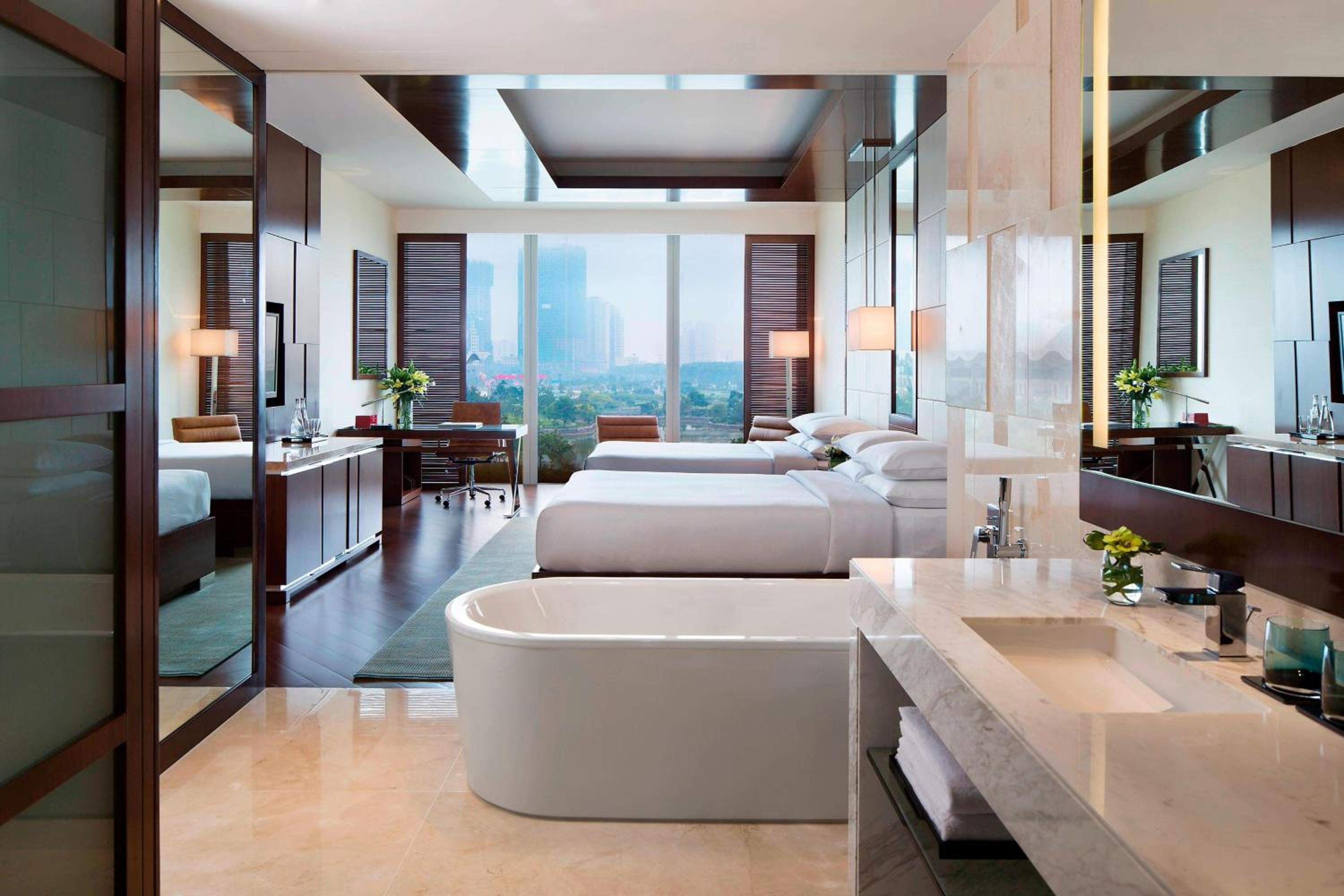 Deluxe Double, Guest room, 2 Double, Lake View