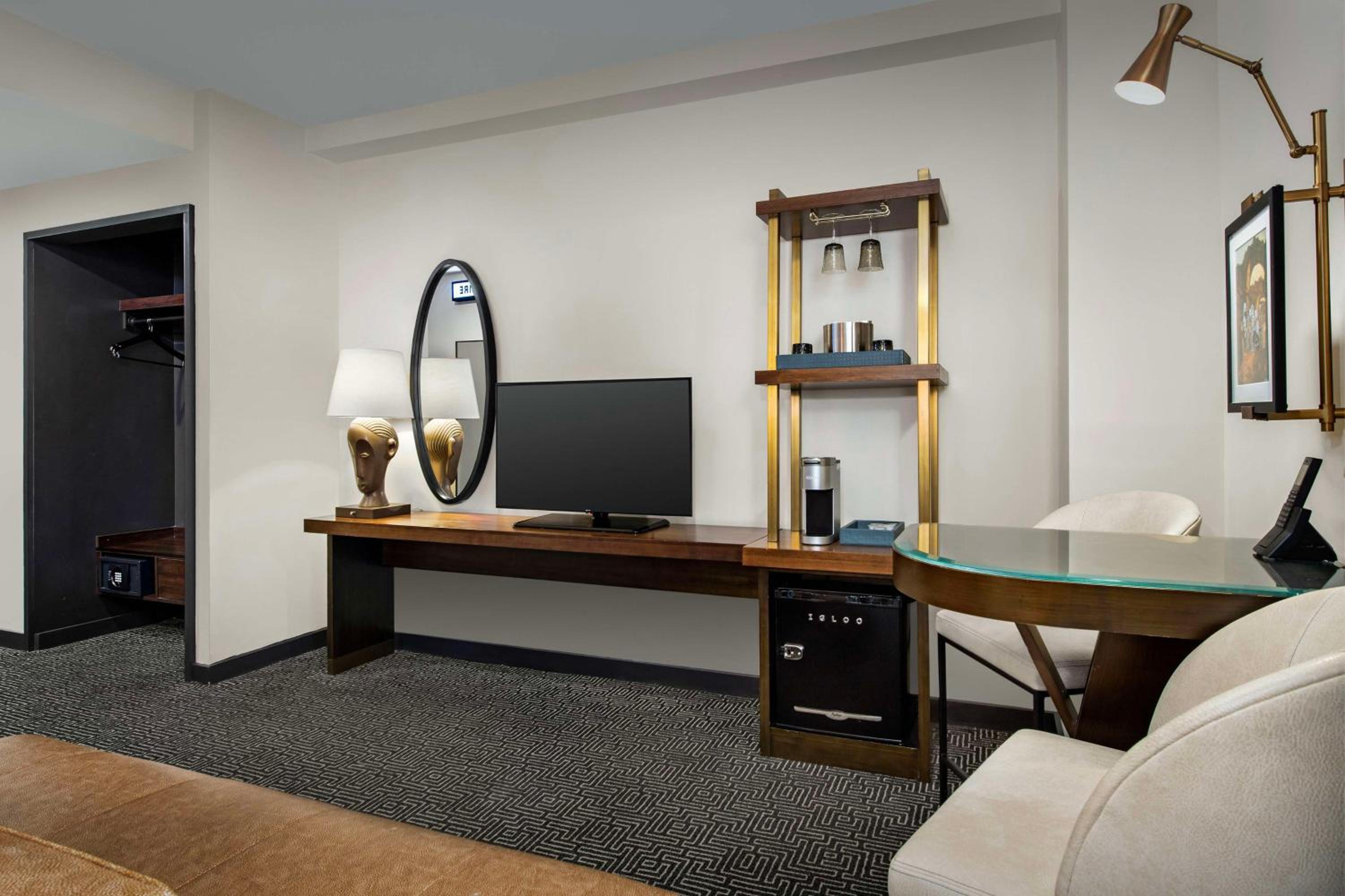 King Room - Disability Access