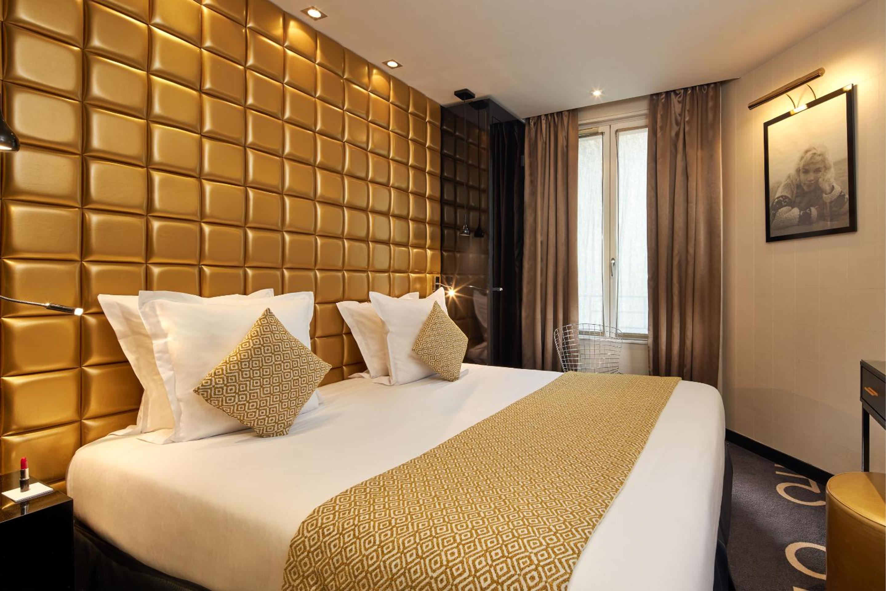 Classic Double or Twin Room