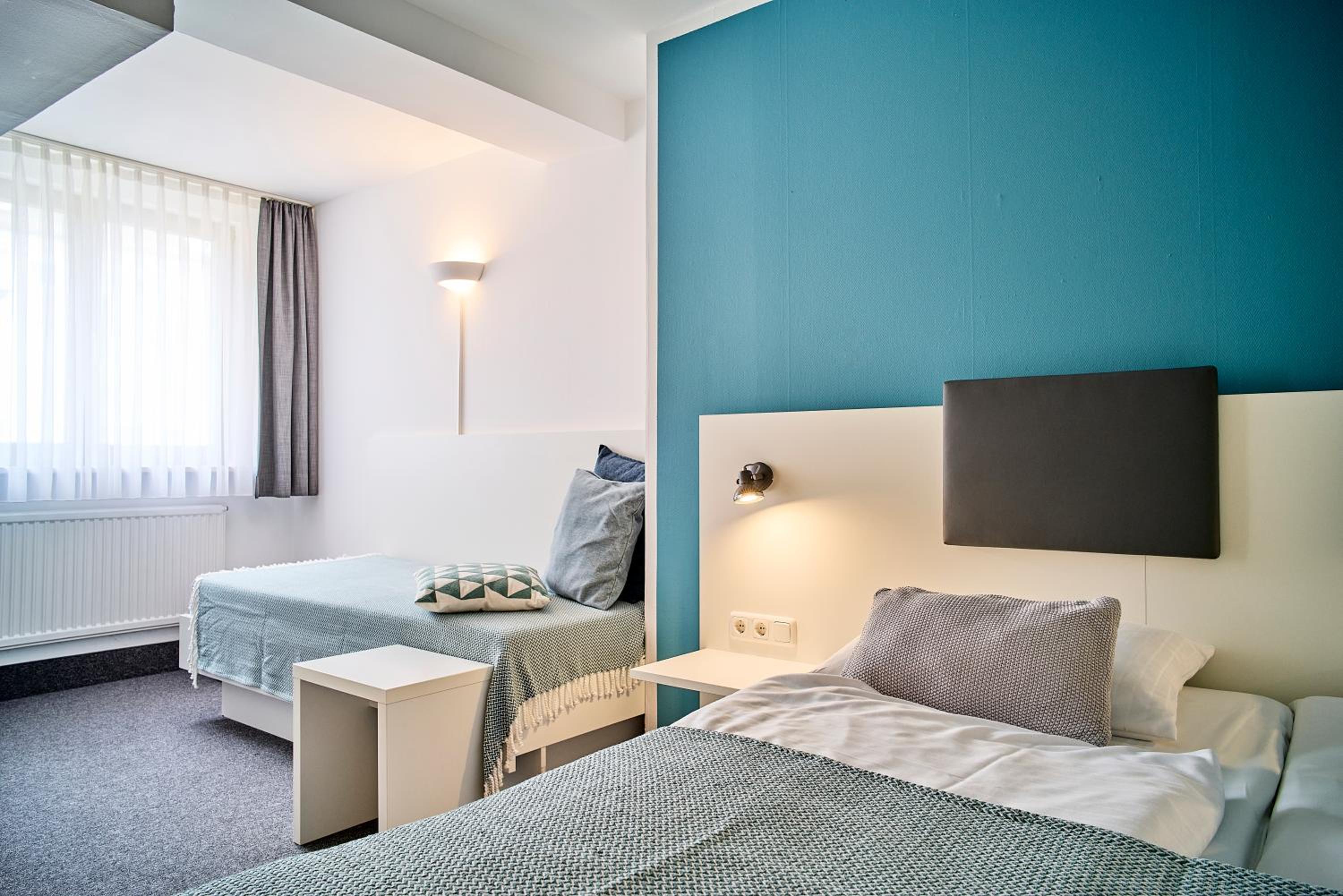 Six-bed Room Facing The Courtyard 