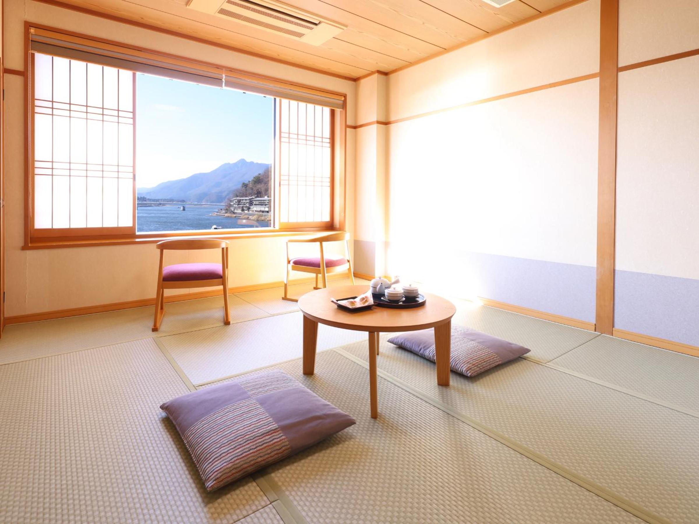 Japanese-Style Room with Shower with Mt.Fuji View