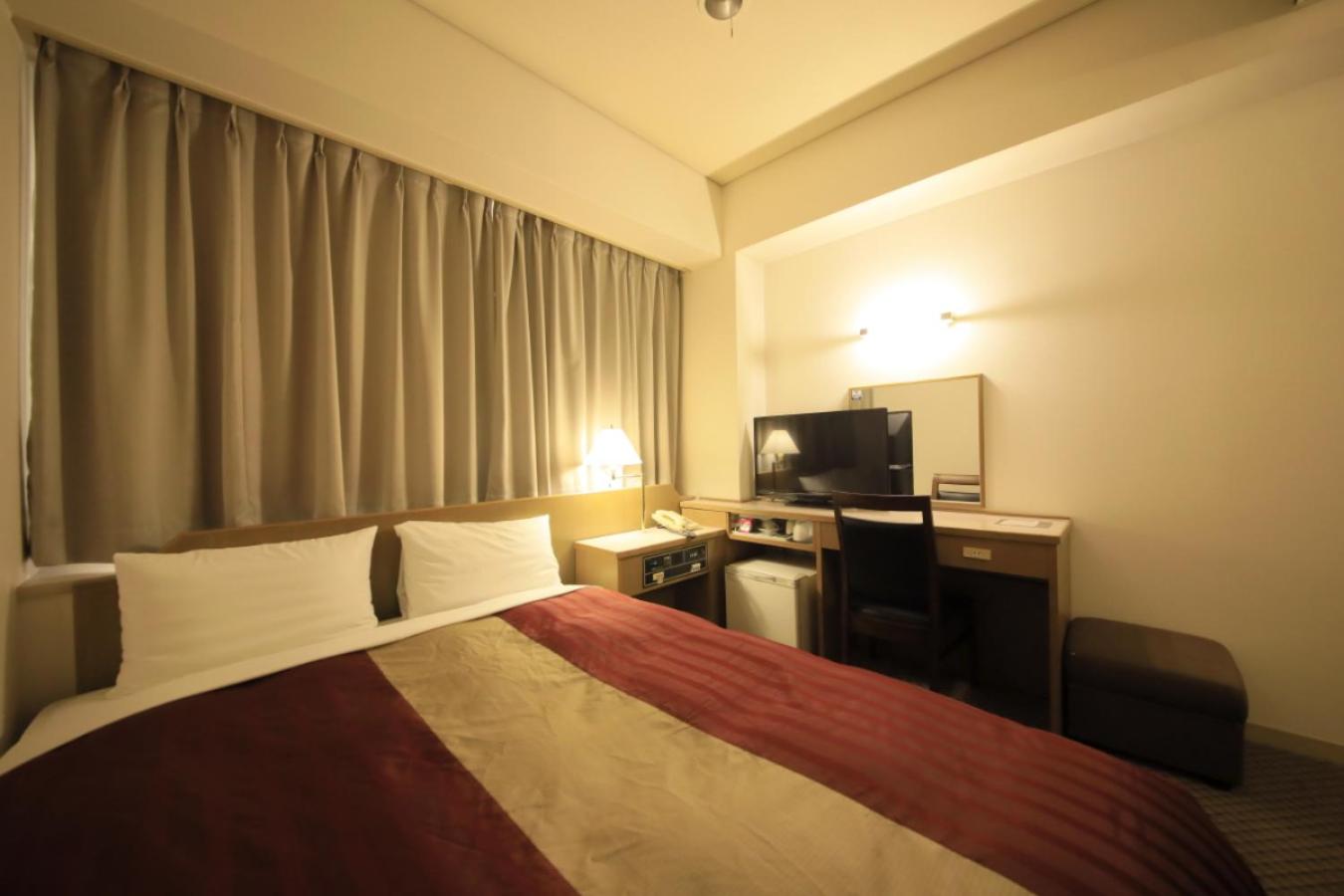 Double Room with Small Double Bed - Non-Smoking