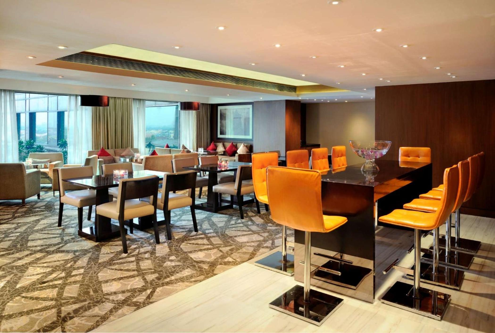 Executive King Room with Access to Executive Lounge