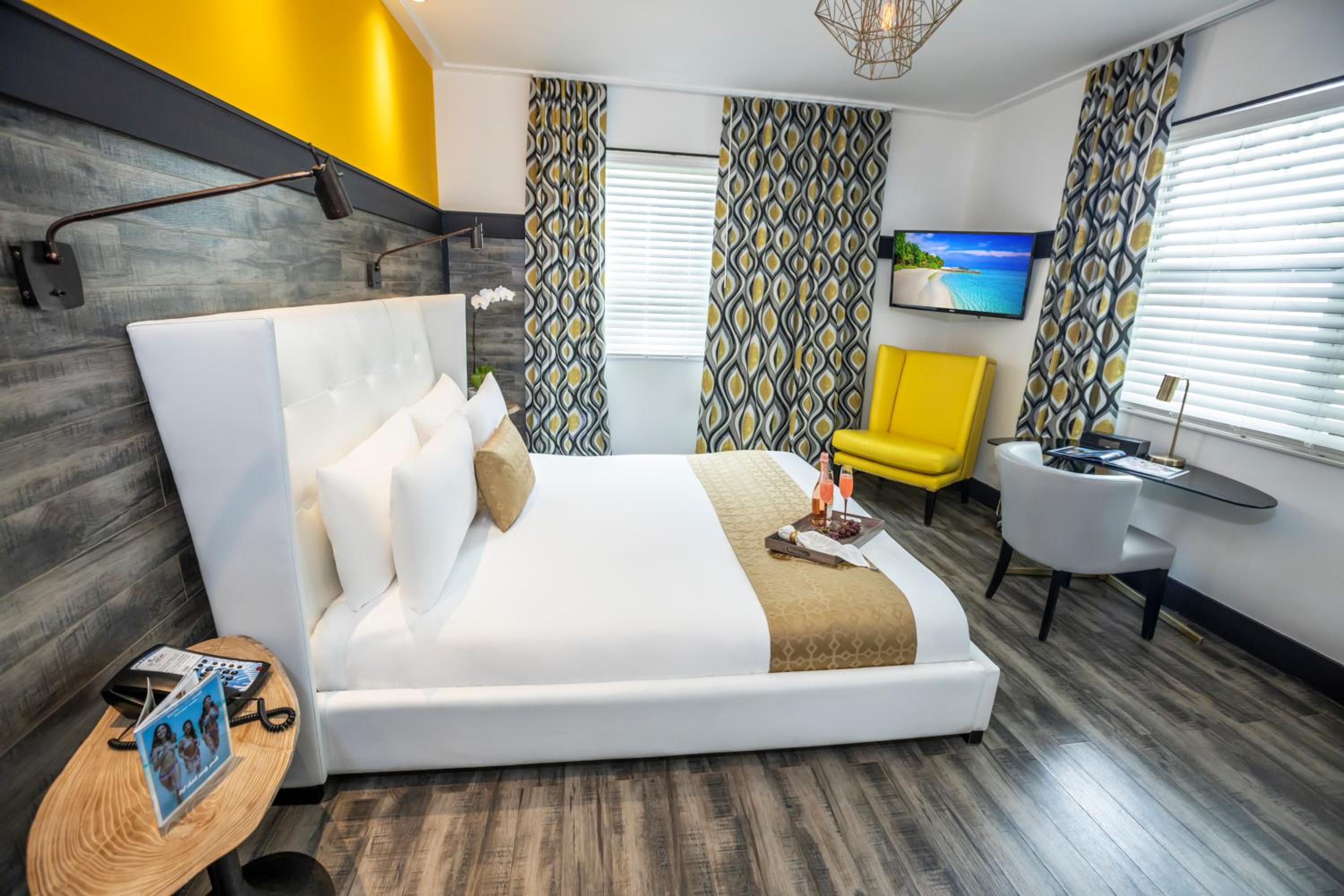 Accessible King Bedroom