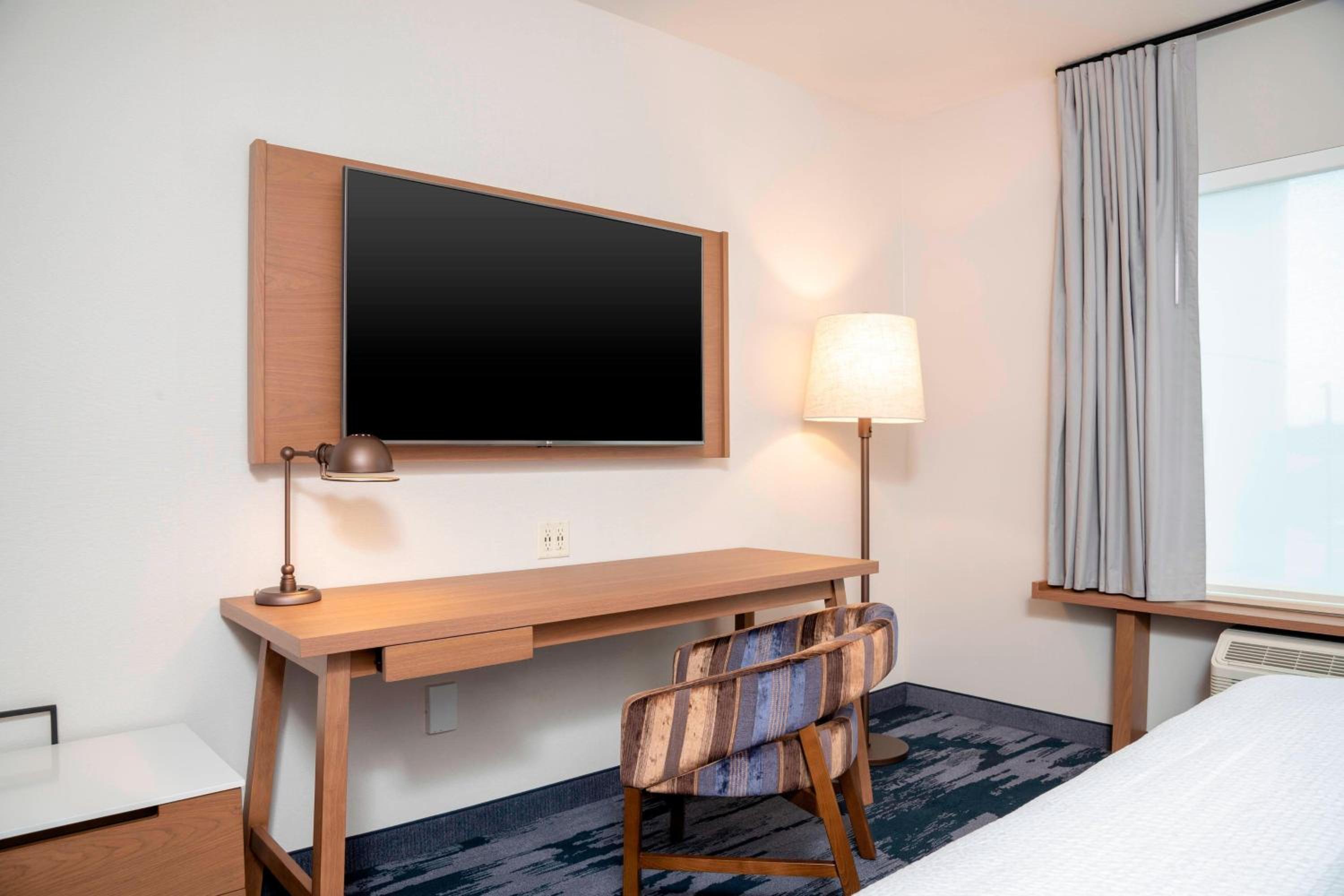 Guest Room, 1 King