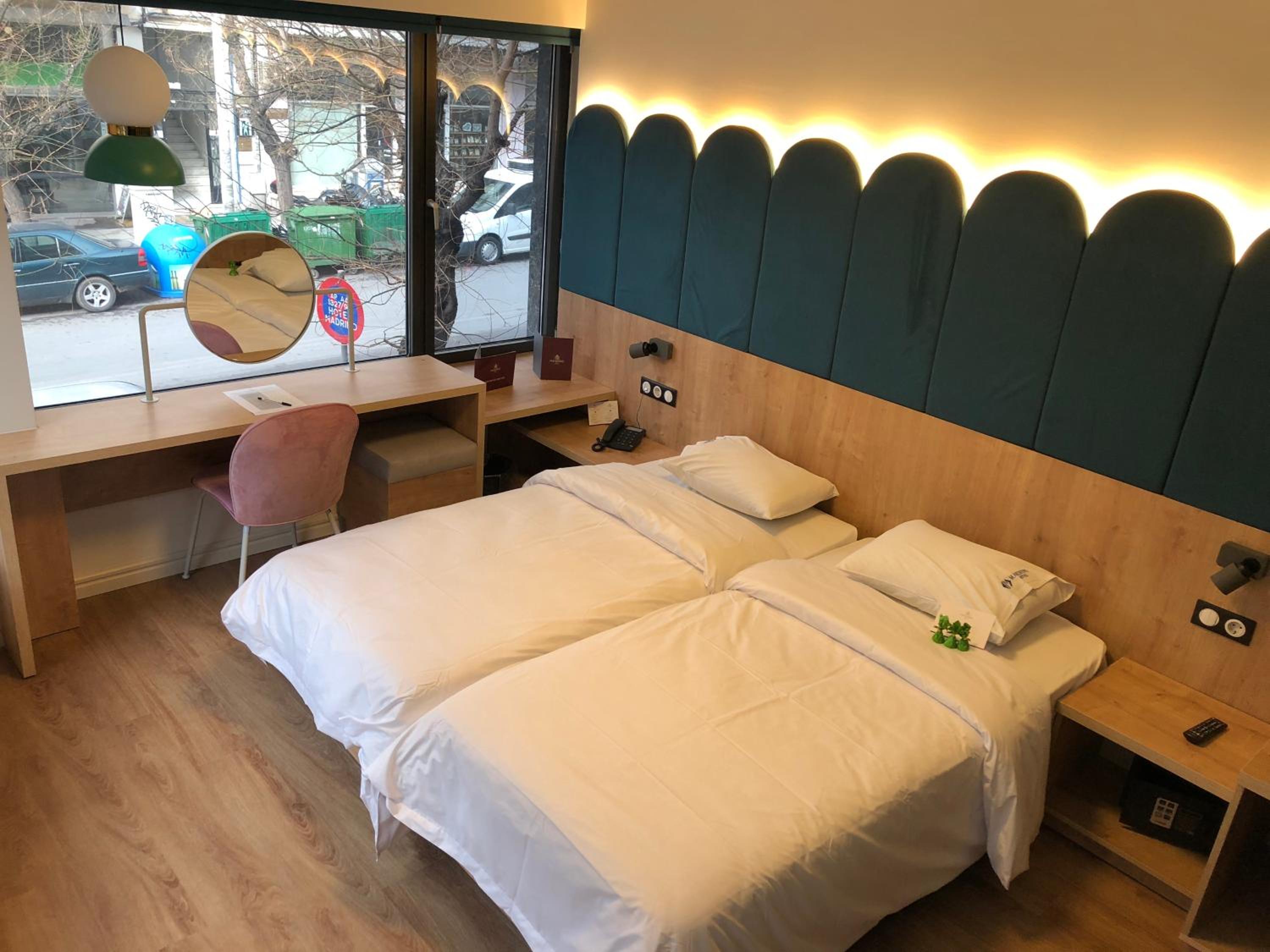 Executive Triple Room