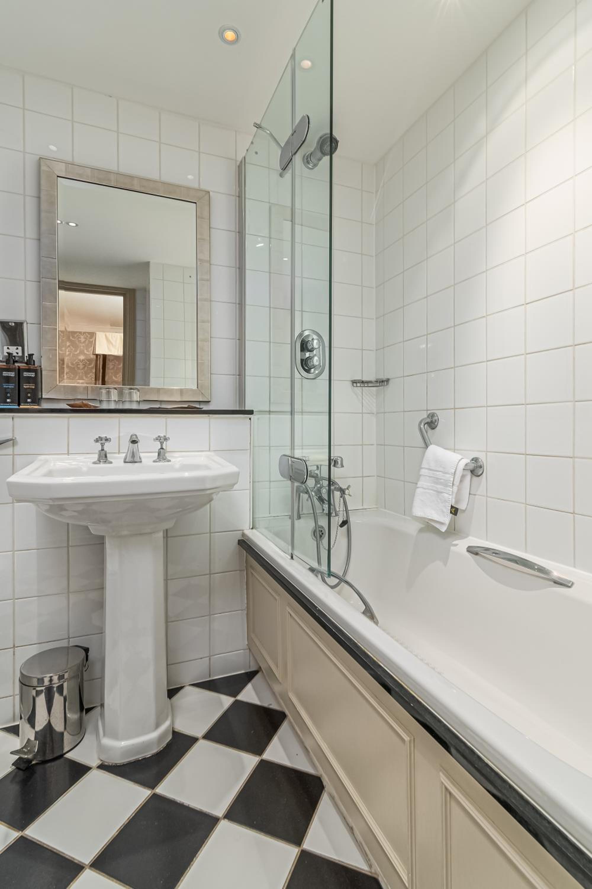 Classic Double Room