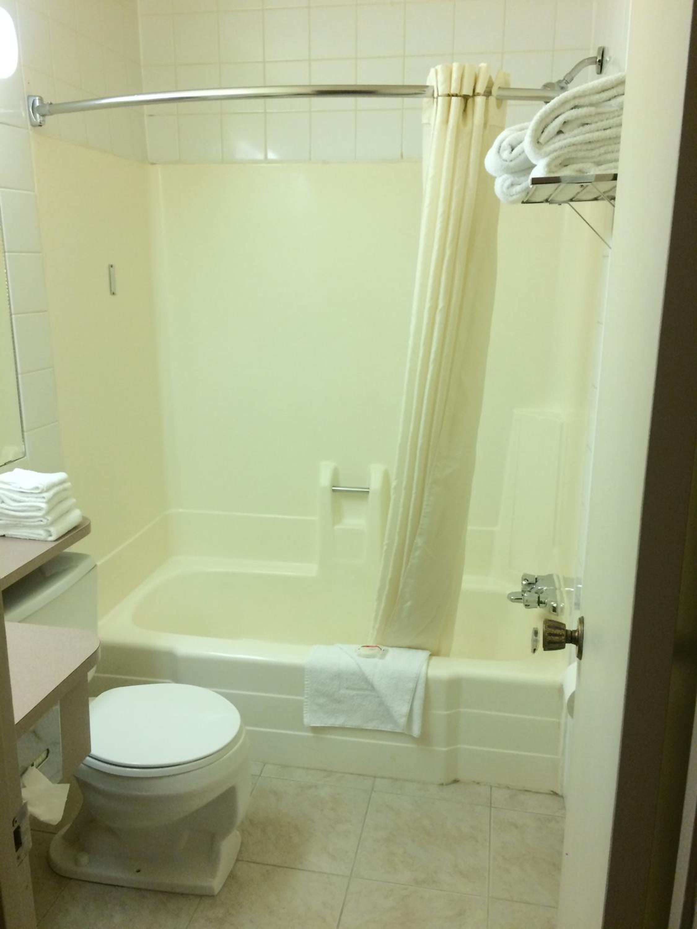 Double Room with Two Double Beds - Smoking