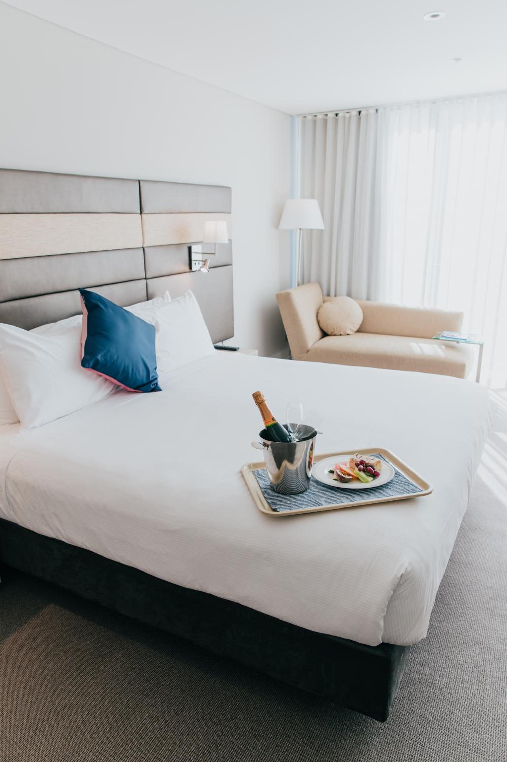 Superior King Room with Harbor View