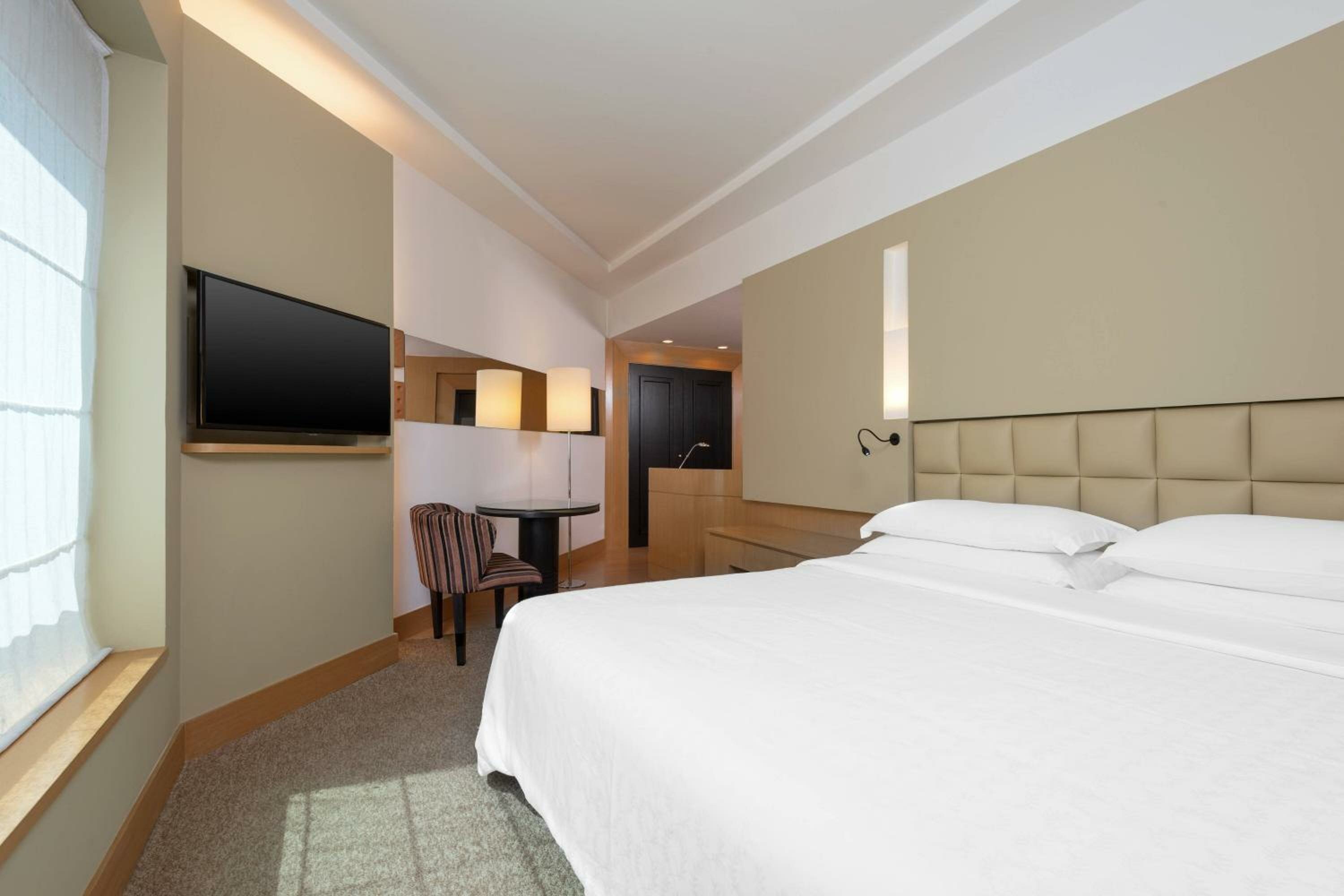 Club, Guest room, 1 King