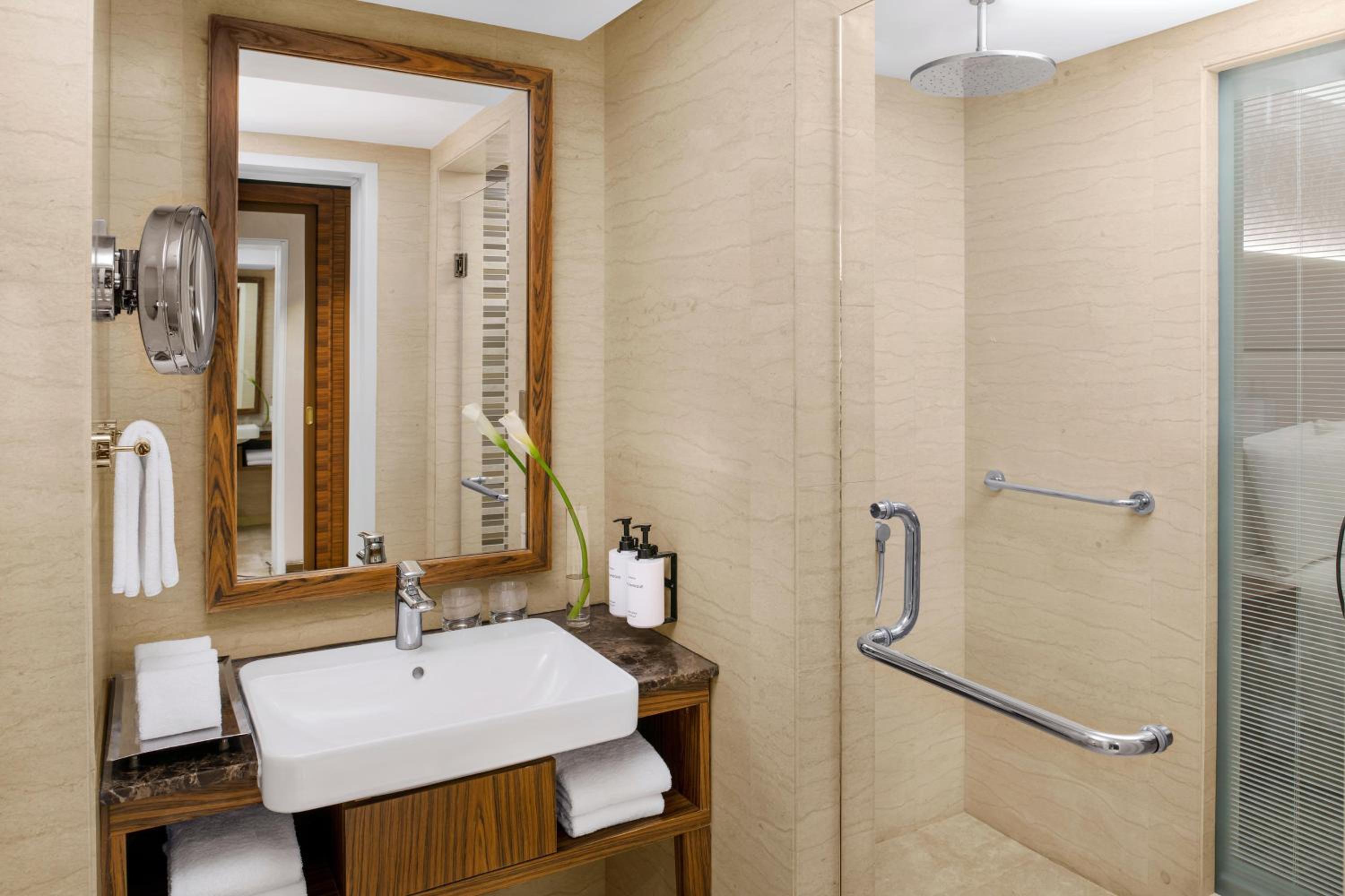 Classic King Room - High Floor