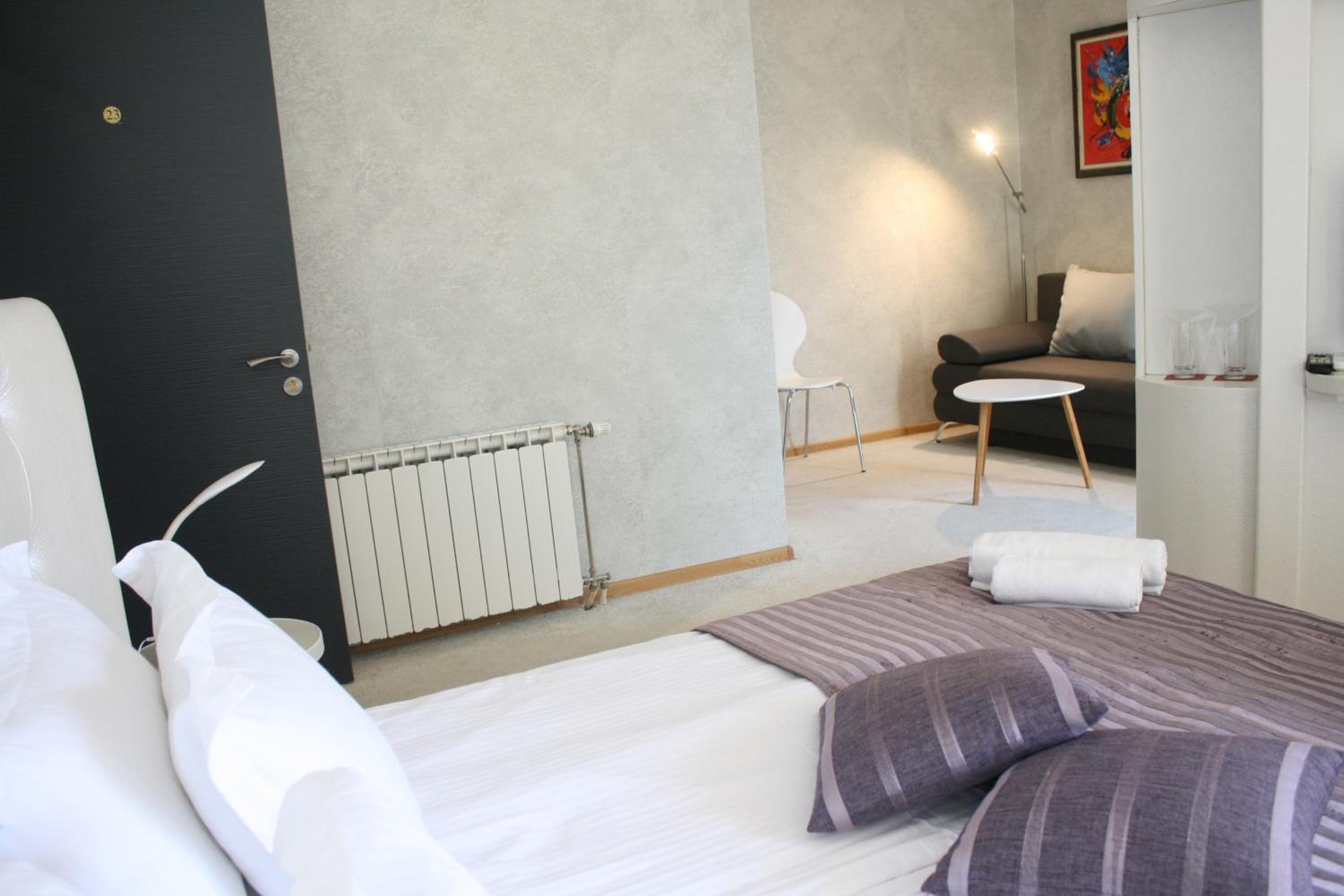 Deluxe Suite with Balcony