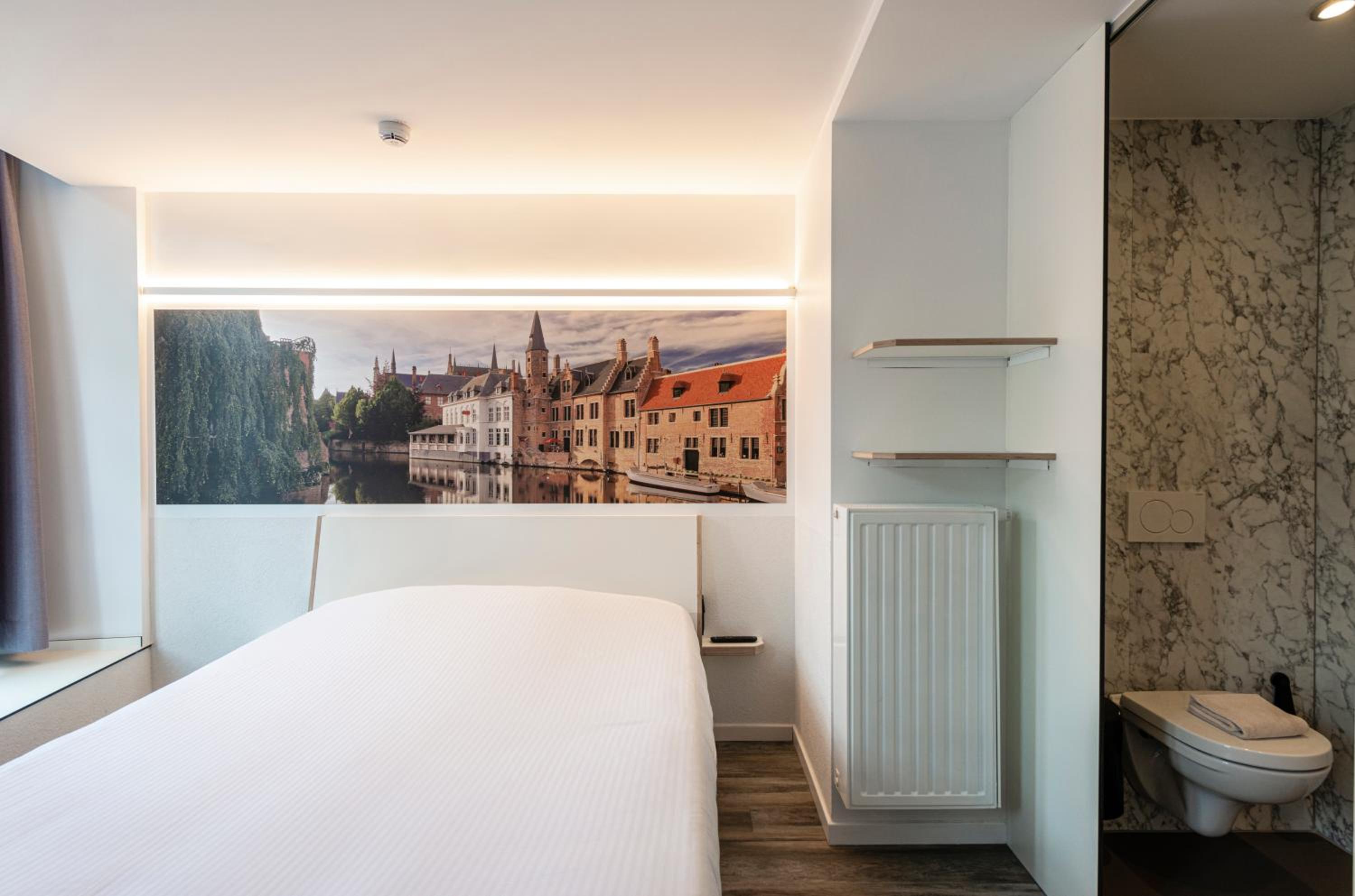 Comfort Double Room with Canal View