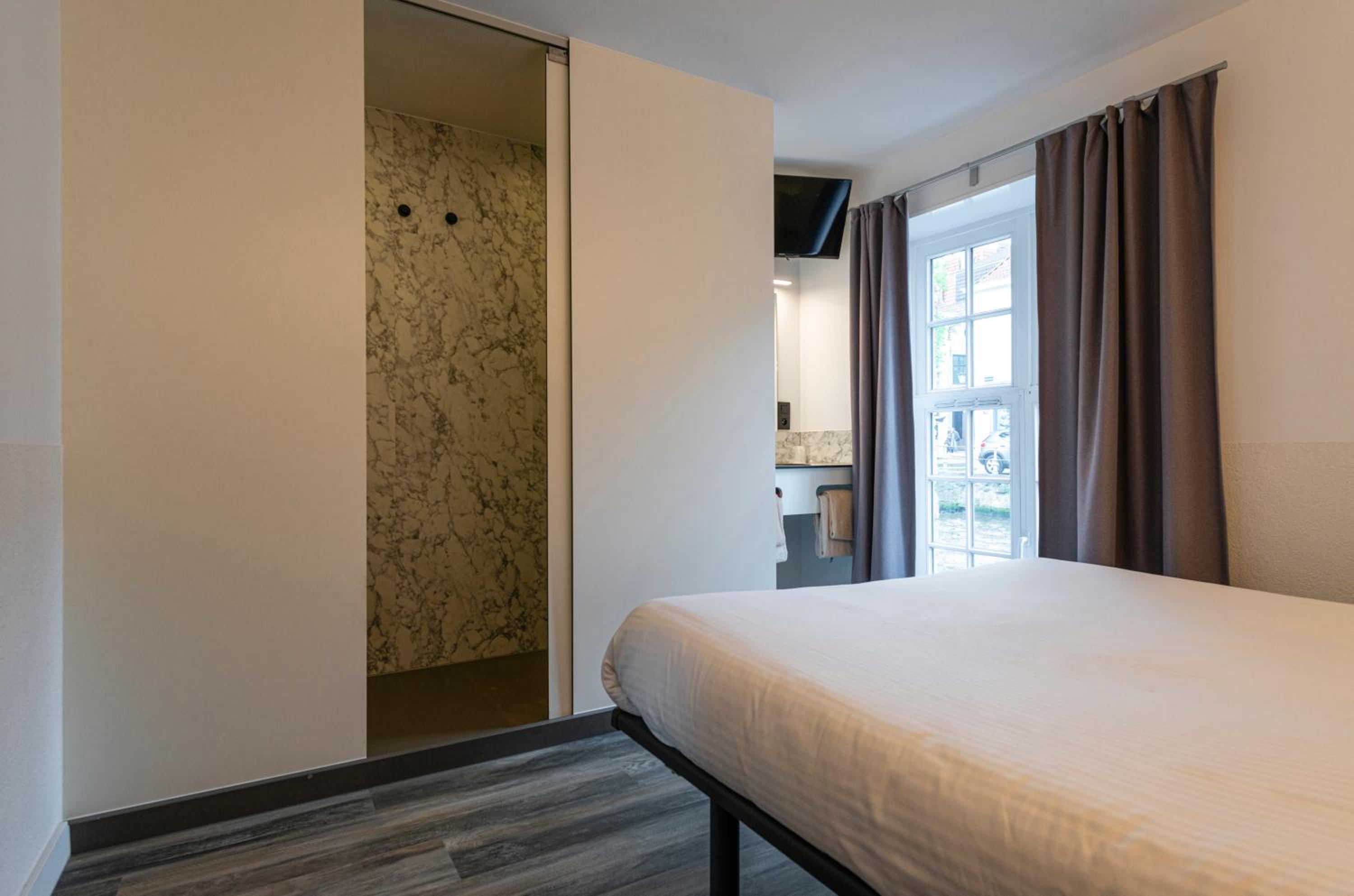 Comfort Double Room with Canal View