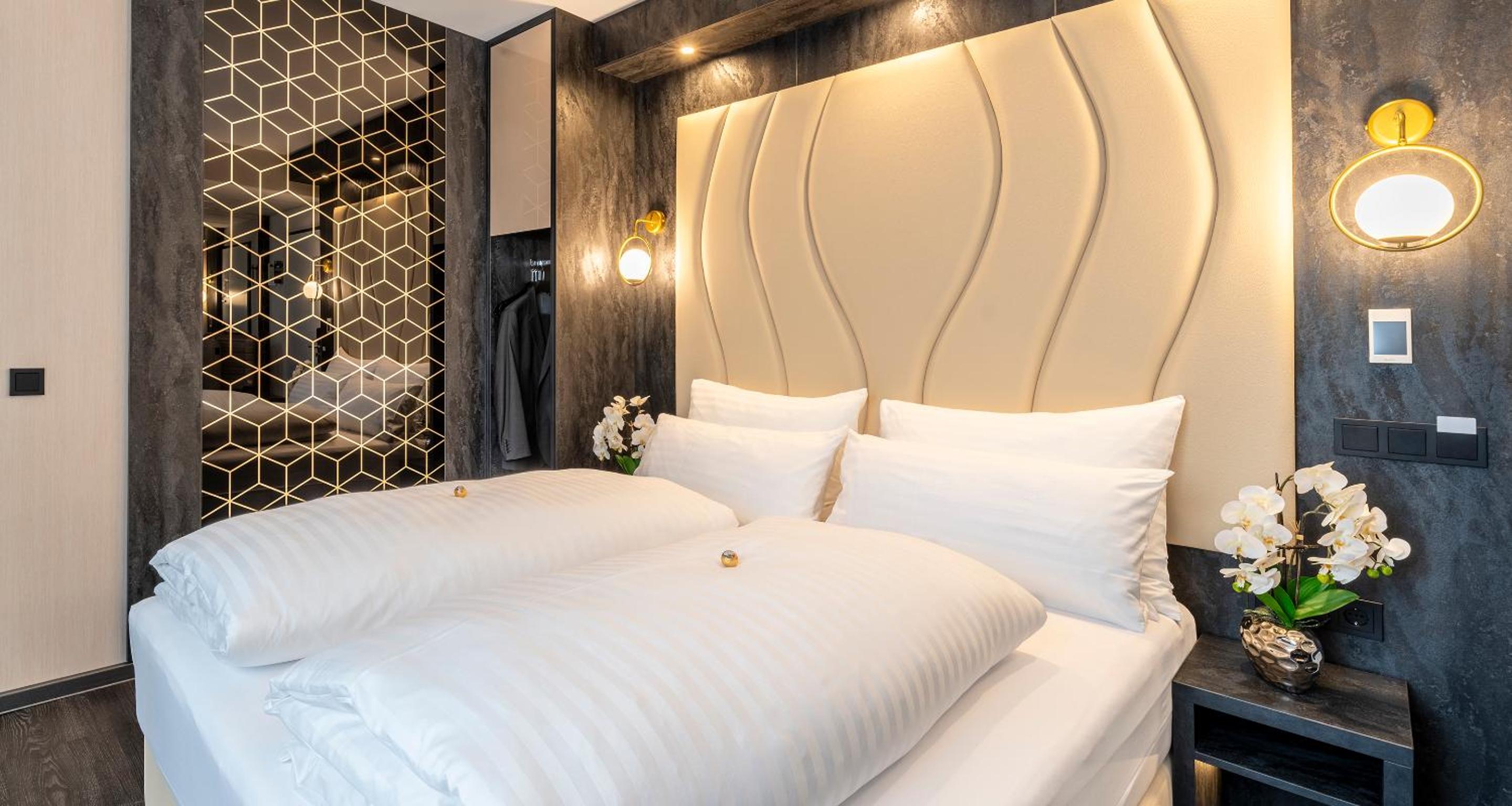 Doppelzimmer Hofseitig