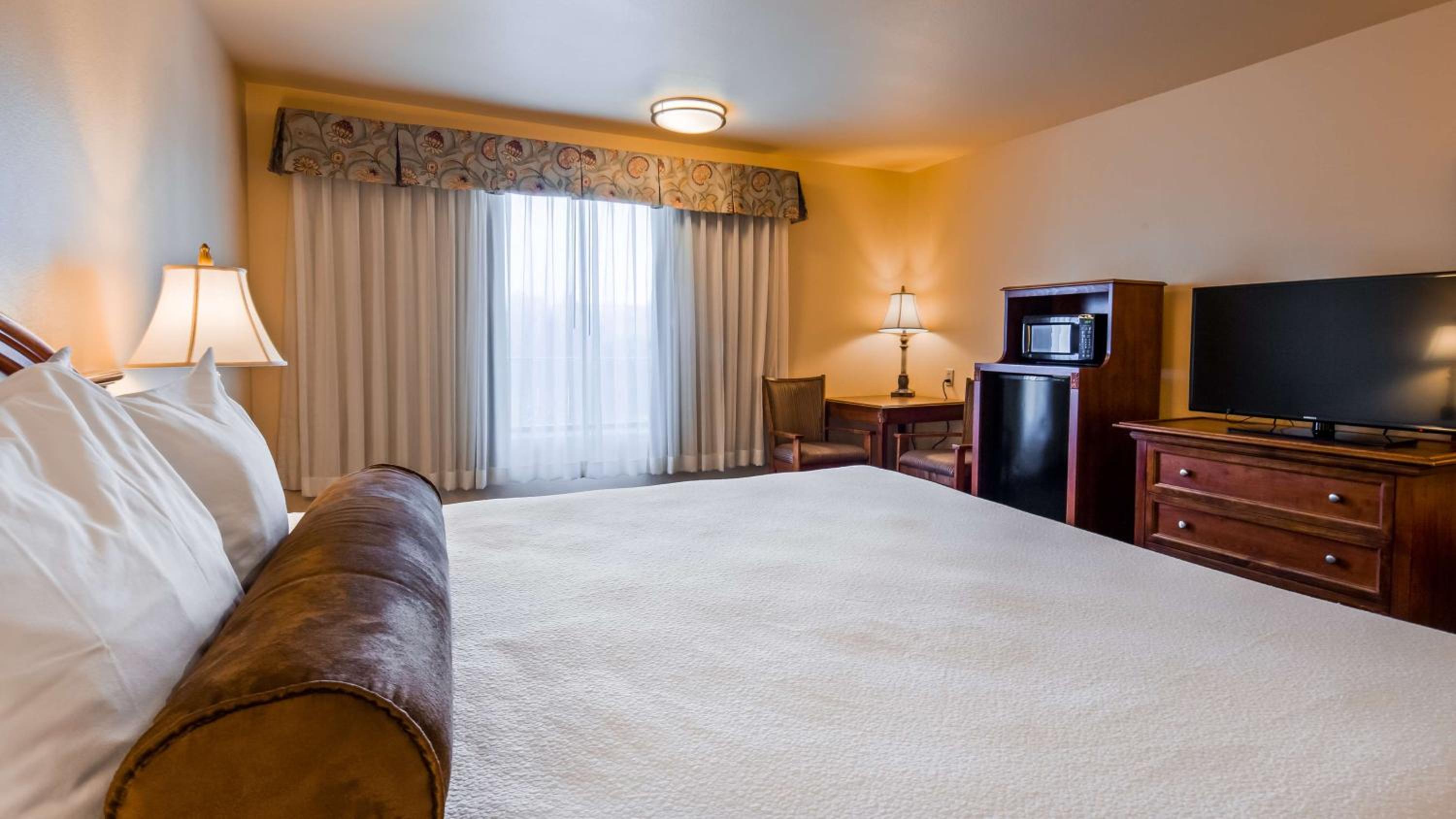 King Room - Non-Smoking