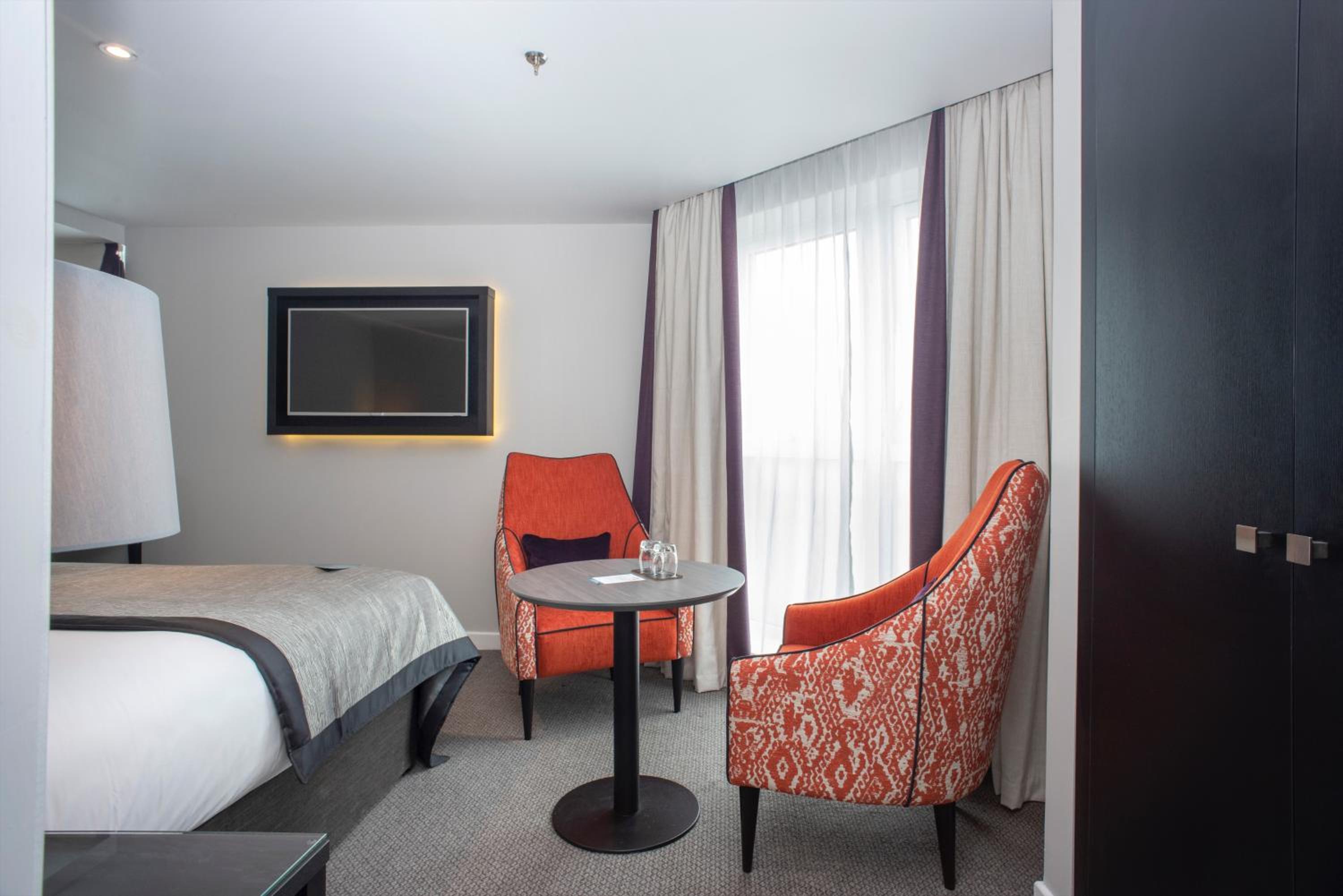 Superior King Room - Non-Smoking