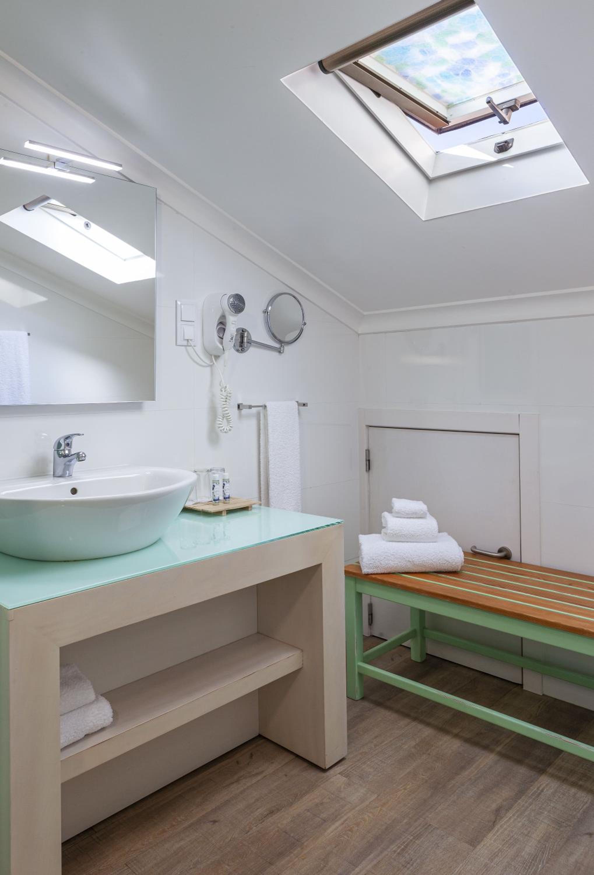 Triple Room with Balcony