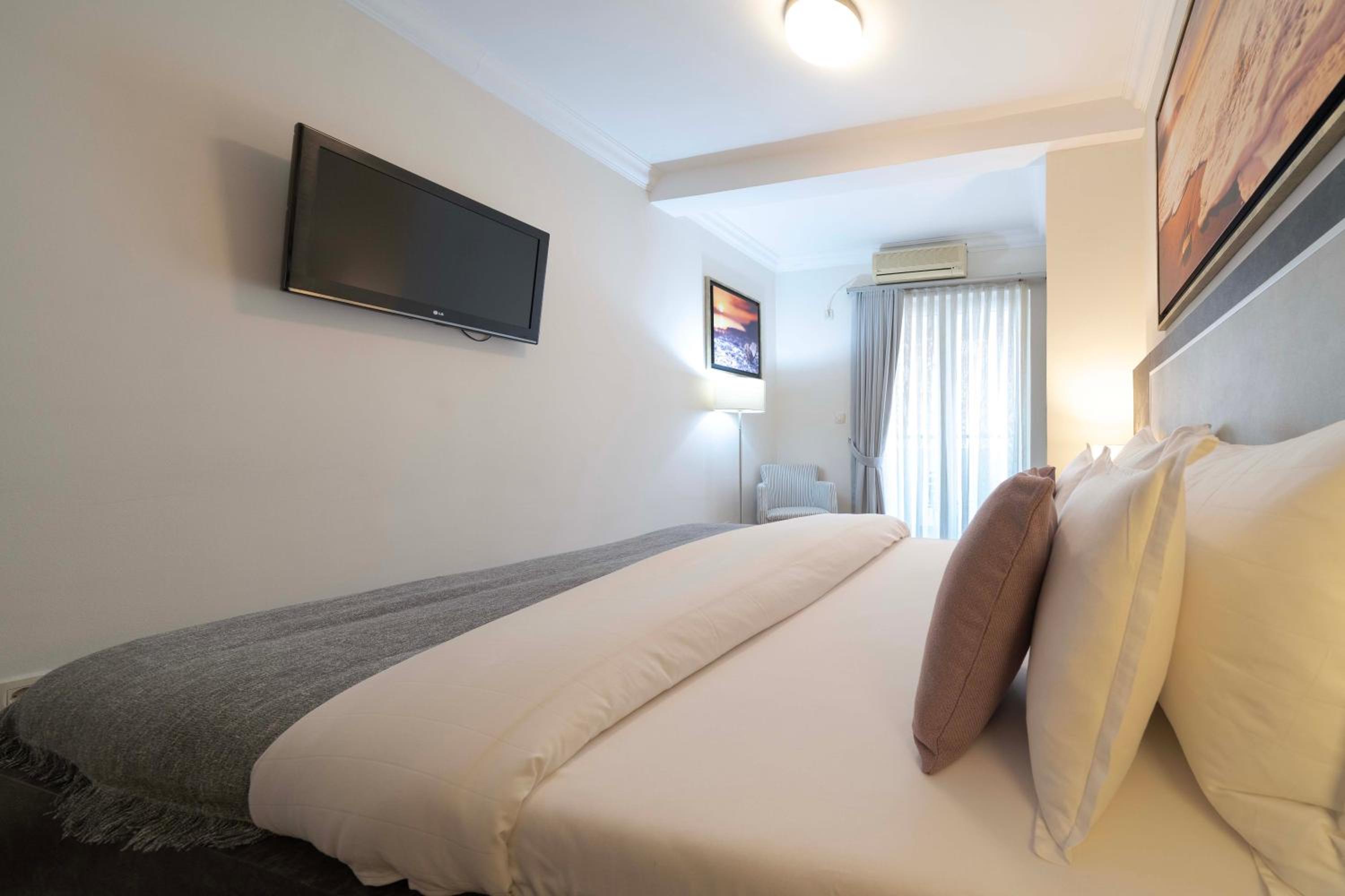 Standard Double room "Blok B" by Momentum