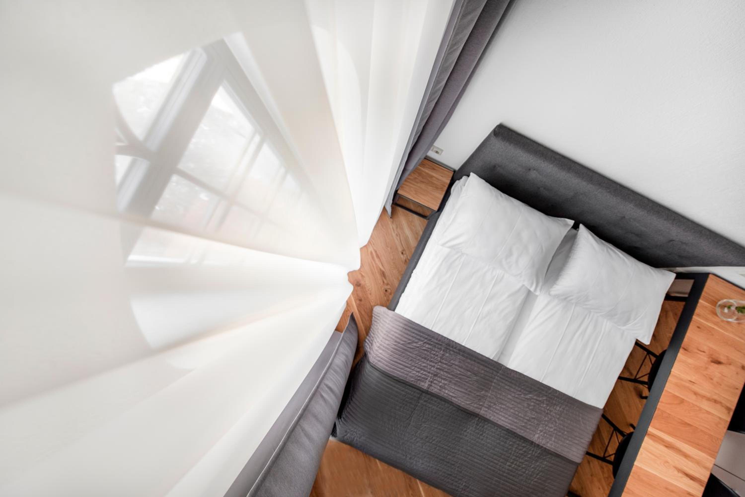 Apartment with Garden View