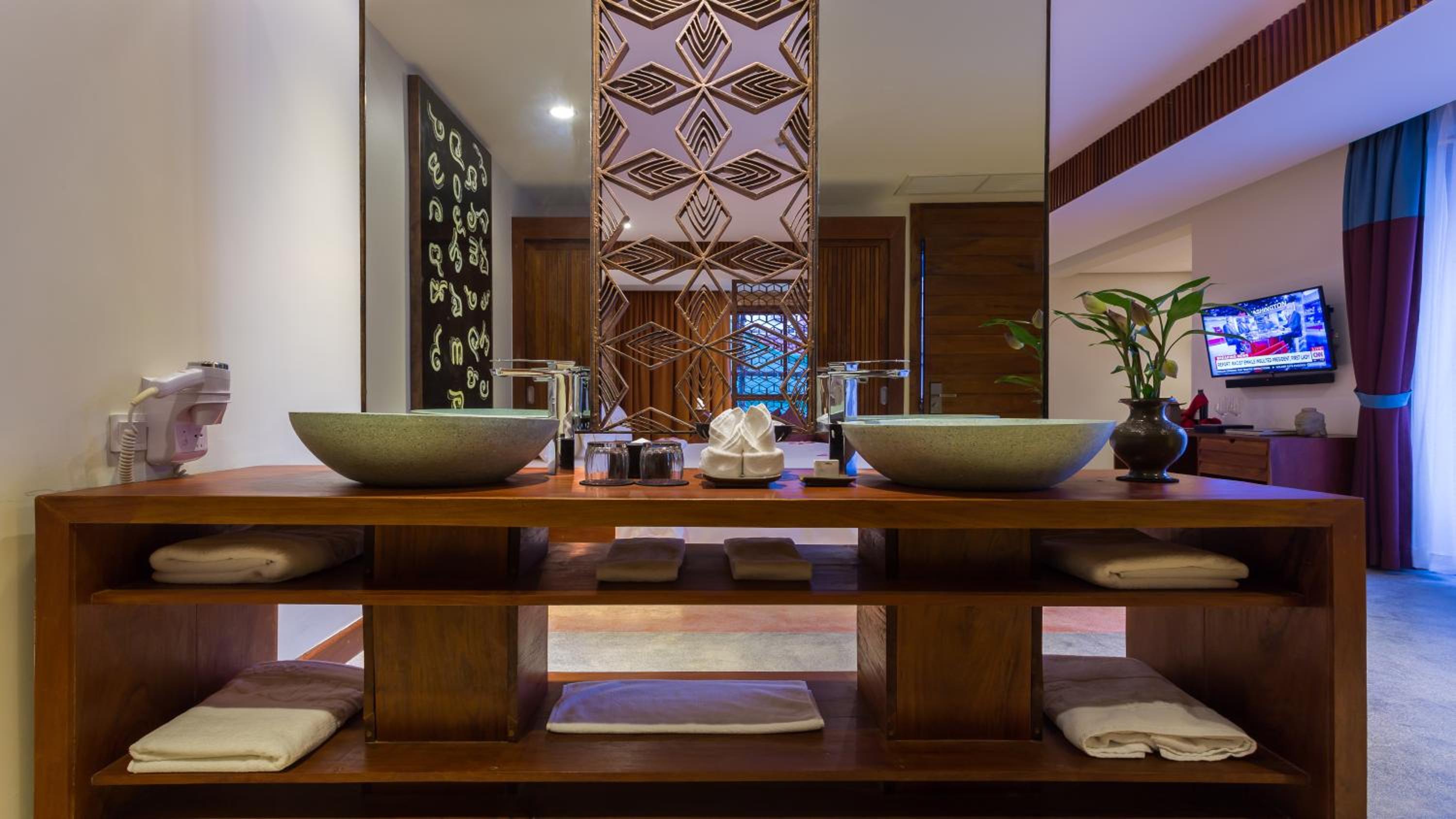 Courtyard Suite - Free USD20 Credit Spa