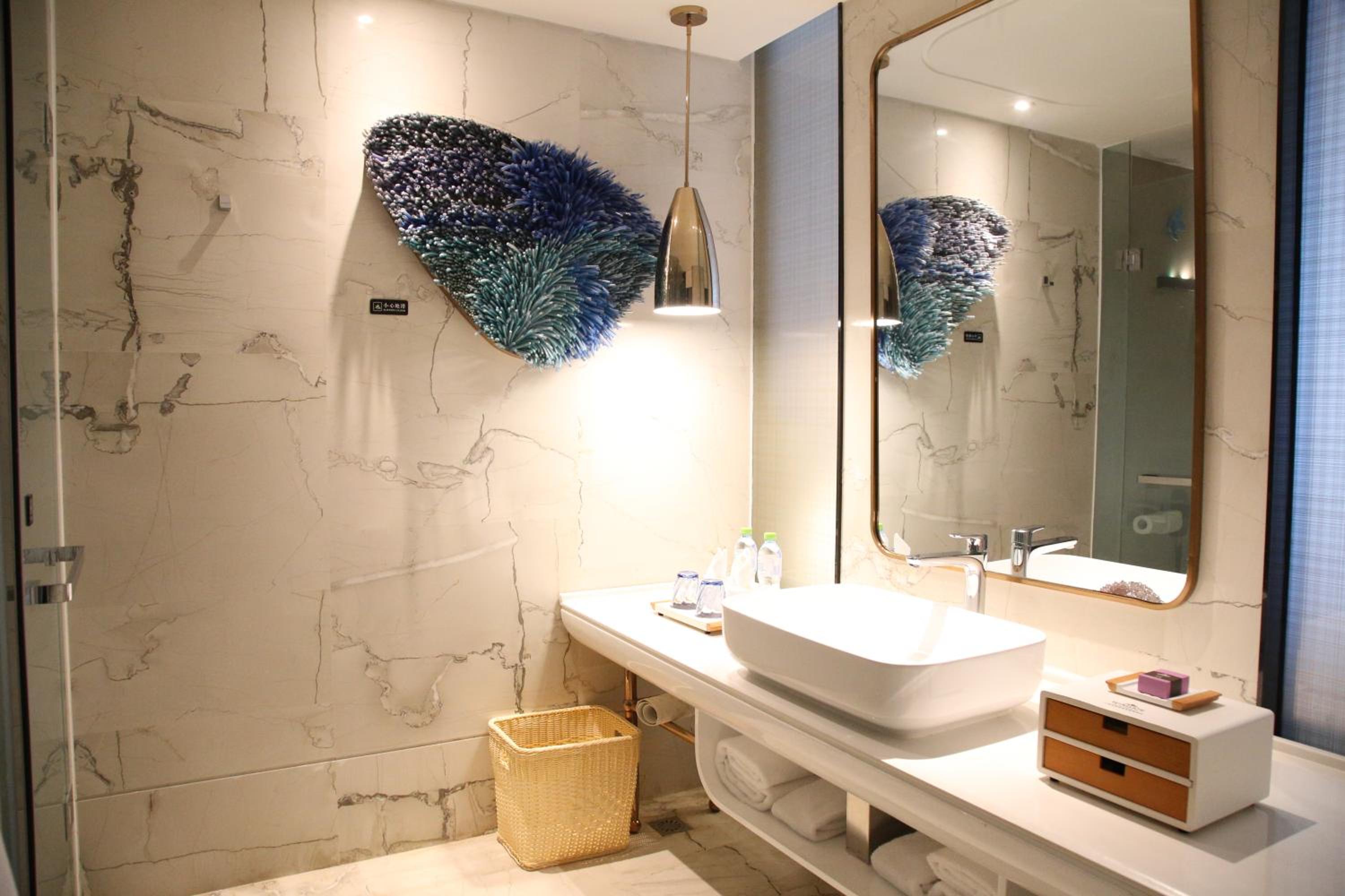 Deluxe King Room With Mountain View - Non-Smoking