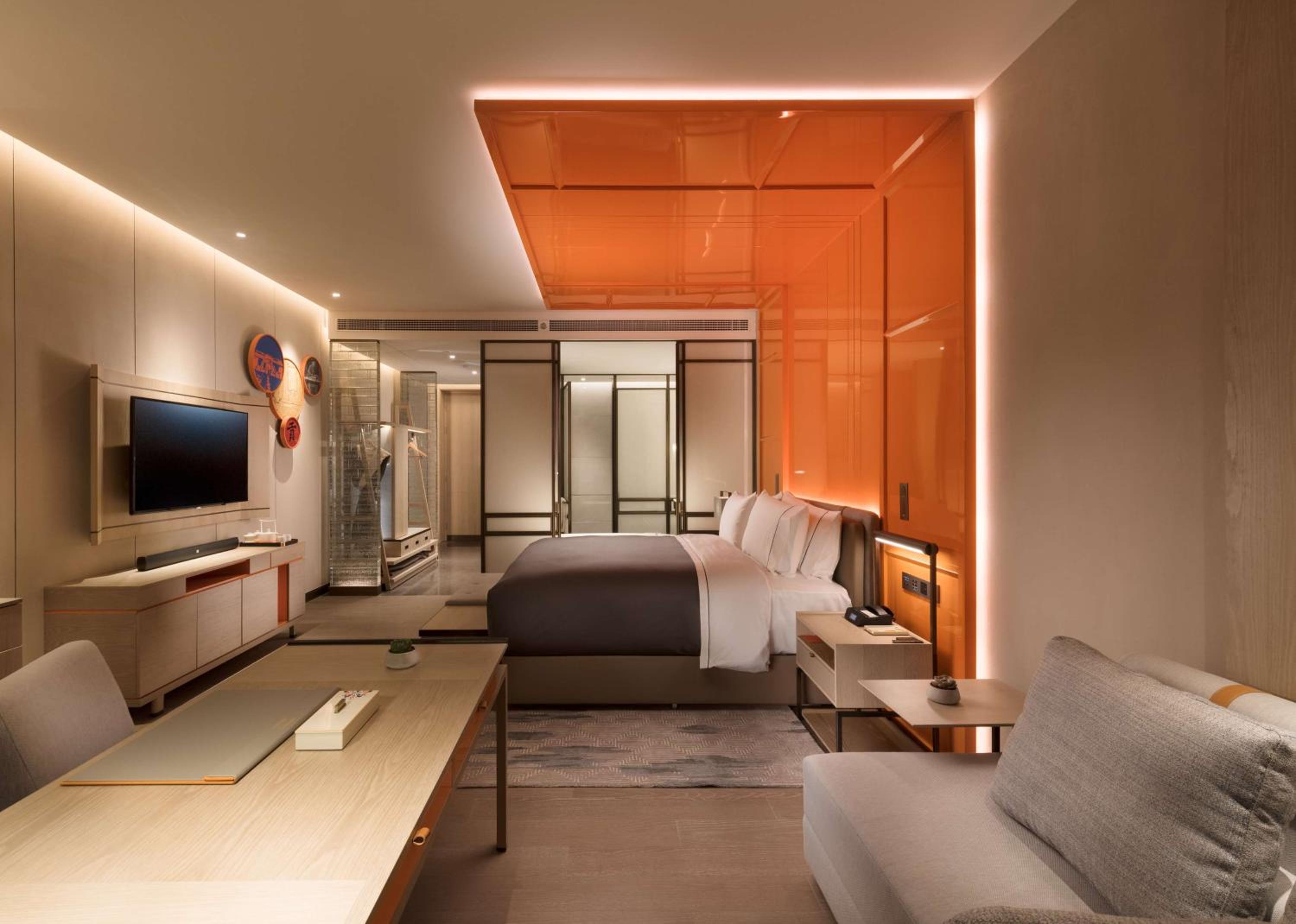 Deluxe King Room with Park View